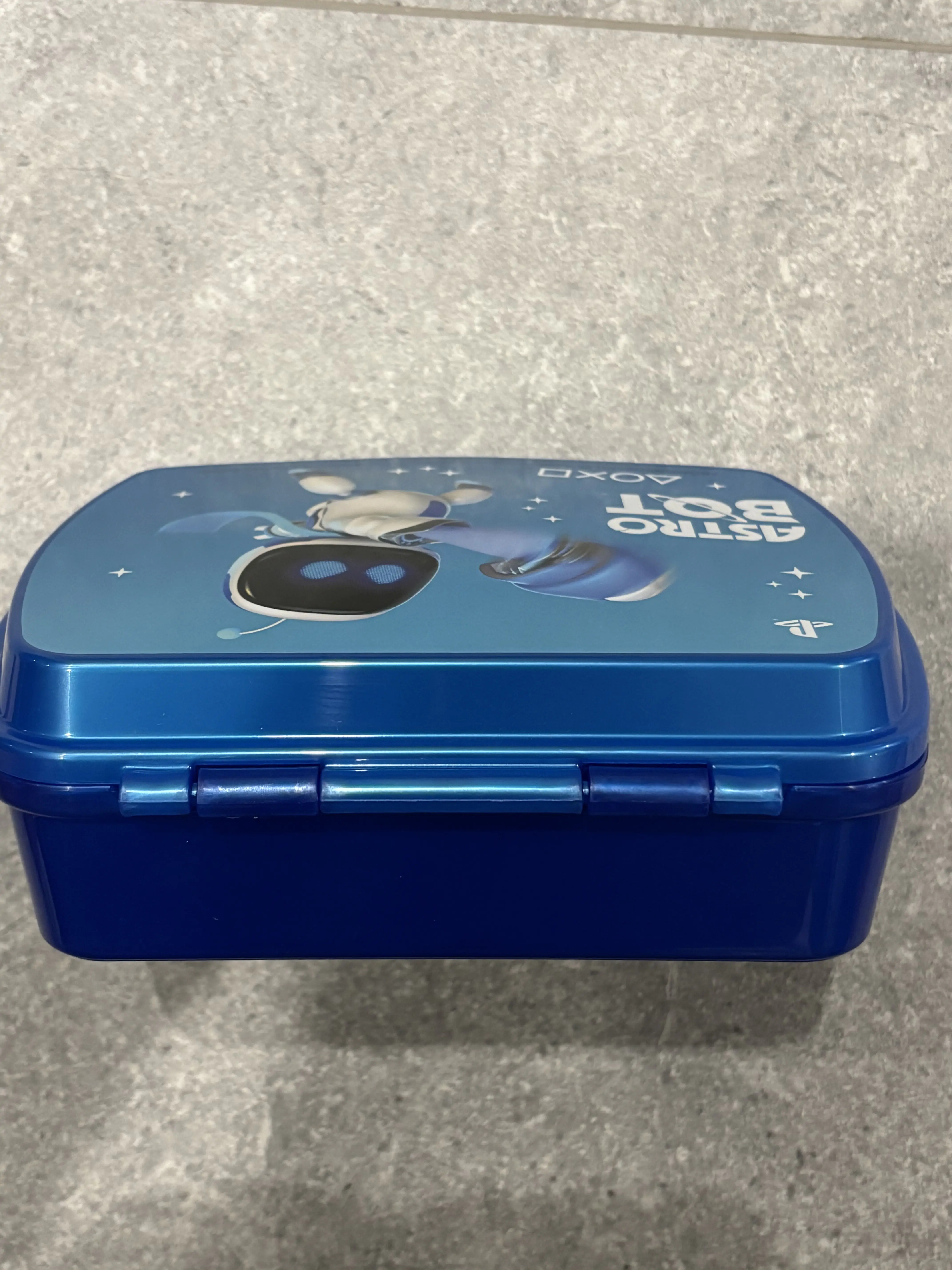 Playstation Astro Bot smešna plastična škatla za sendviče fotografija izdelka