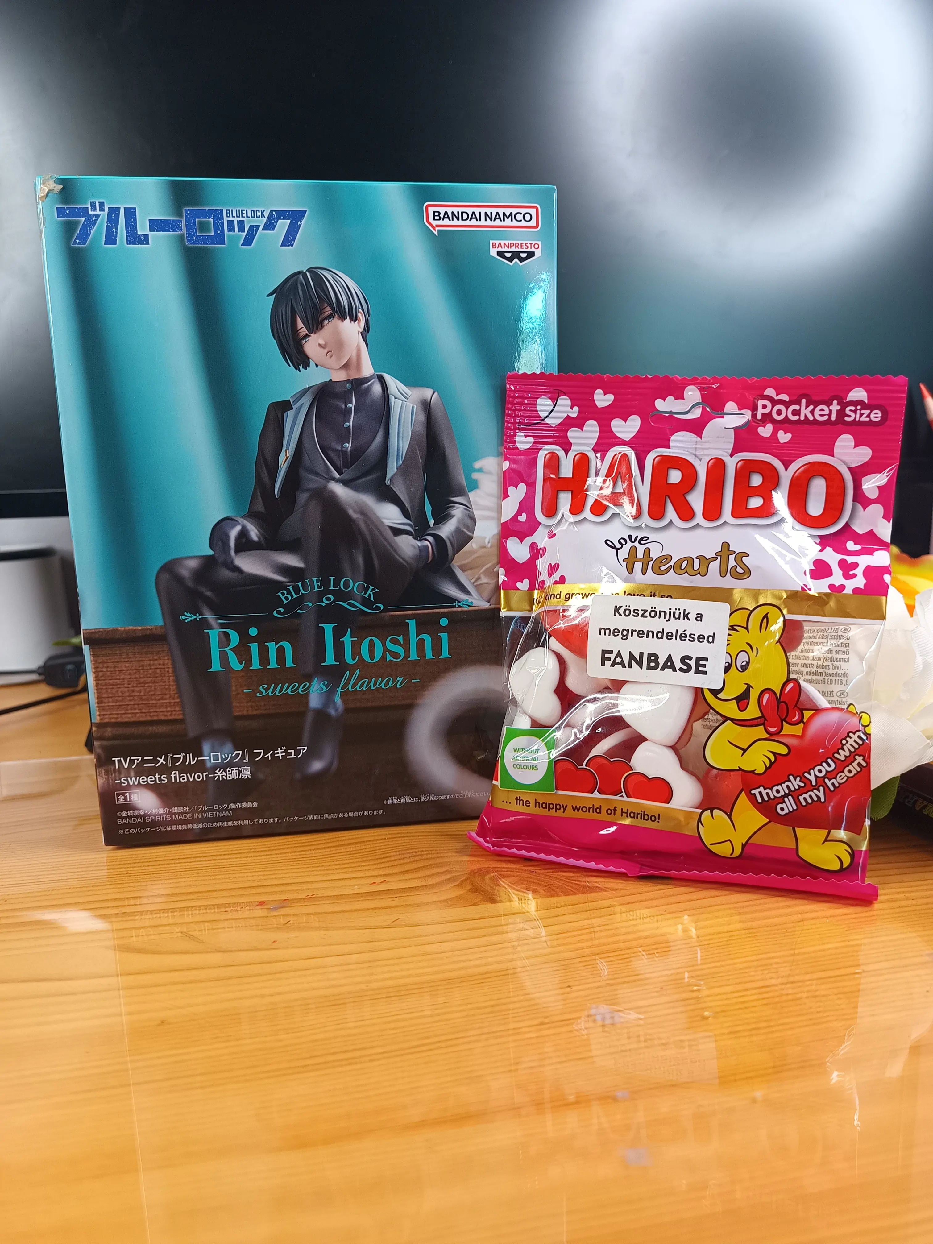 Blue Lock Yoichi Rin Itoshi figura 13 cm fotografija izdelka