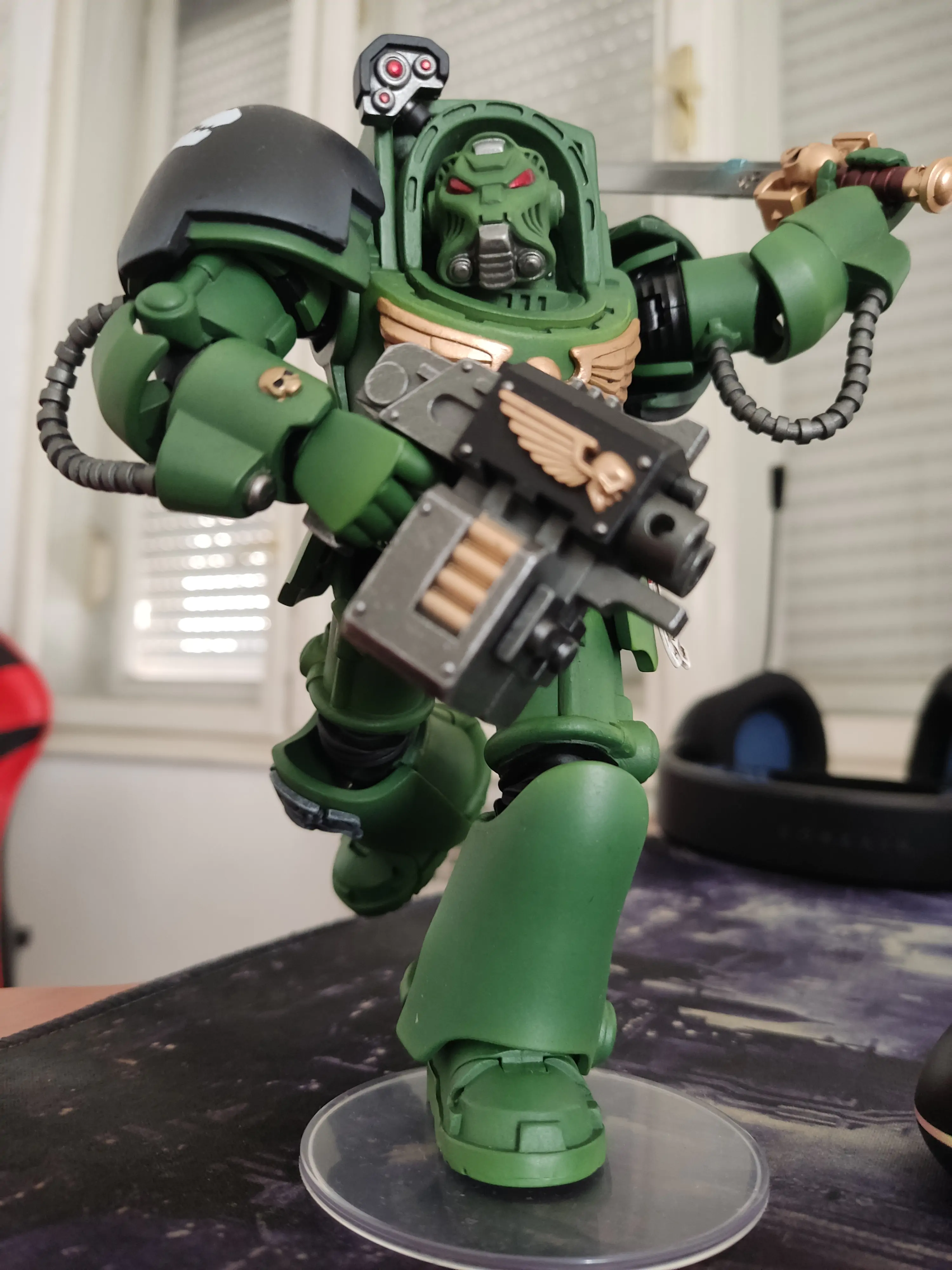 Warhammer 40,000 Akcijska figura Salamanders Terminator 1 z Power Sword in Storm Bolter 14 cm fotografija izdelka