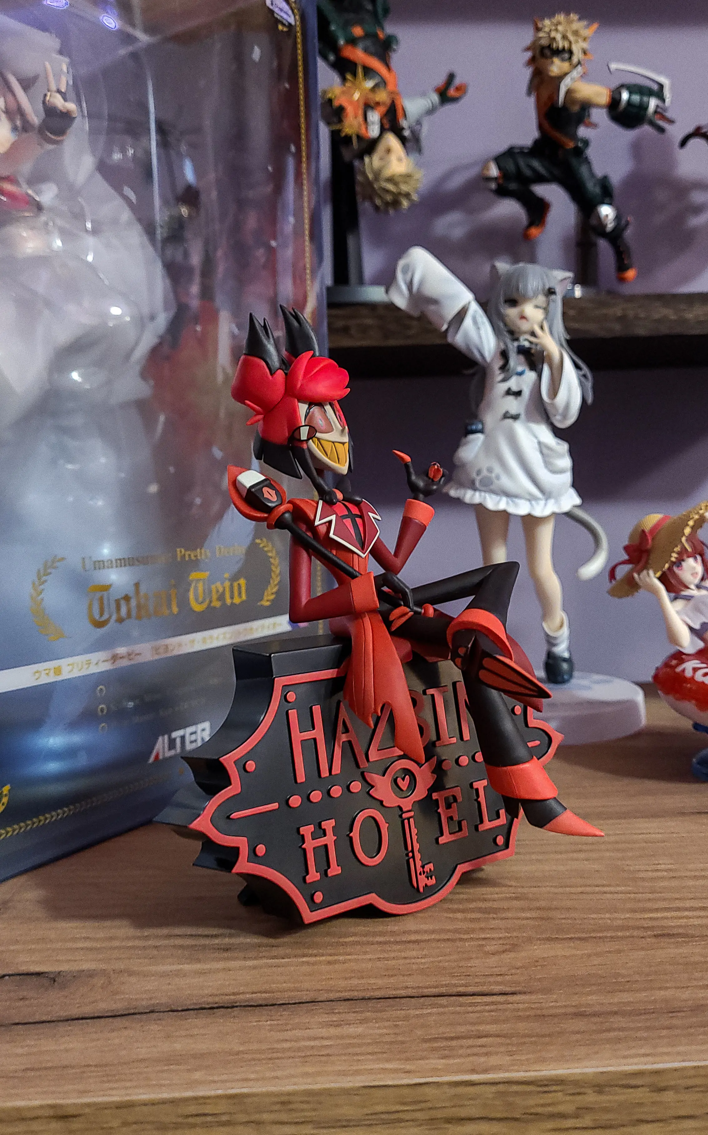Hazbin Hotel Alastor ver.A figura za vrh monitorja 17 cm fotografija izdelka
