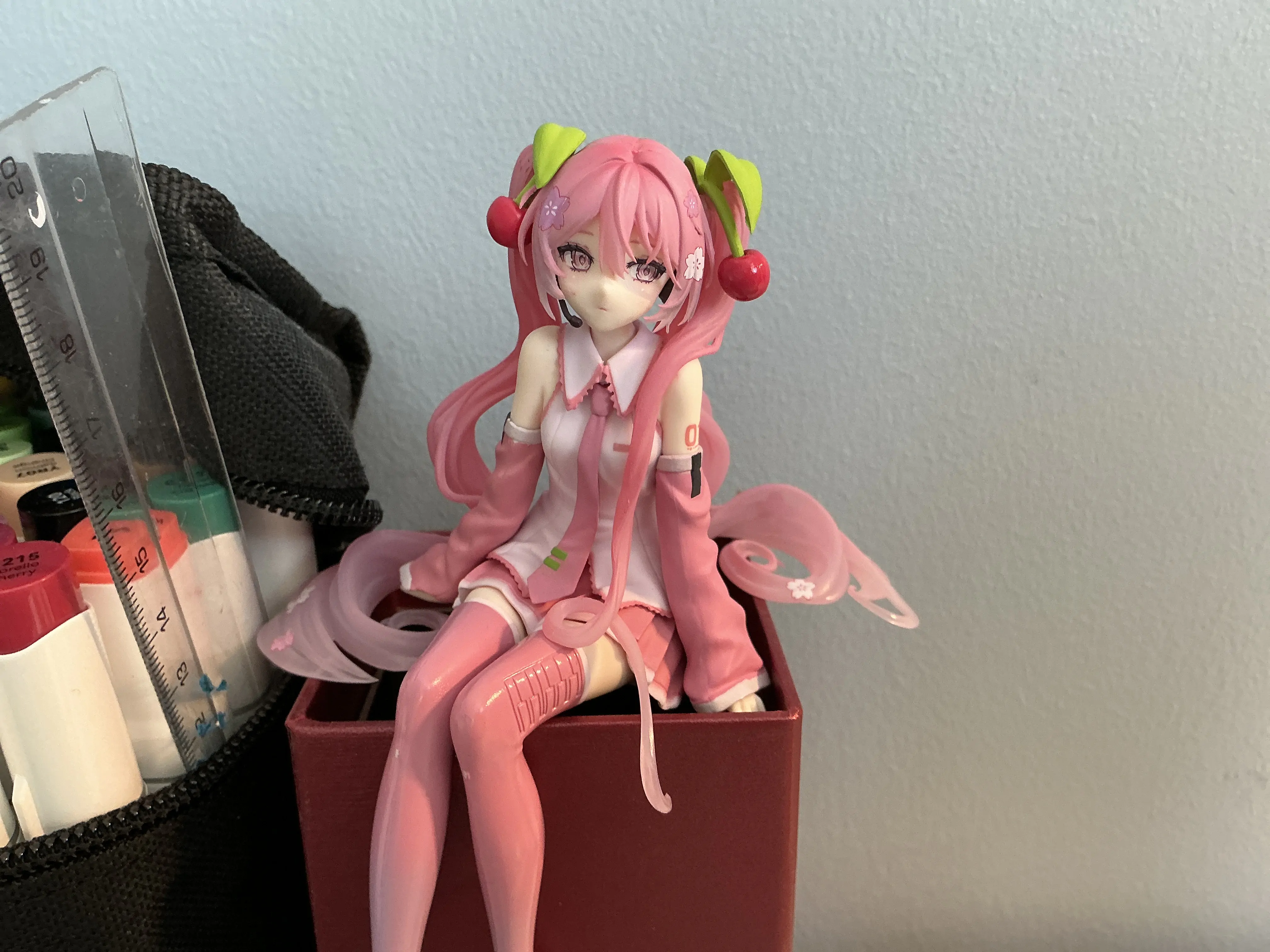 Hatsune Miku Noodle Stopper PVC kip Sakura Miku 2026 14 cm fotografija izdelka