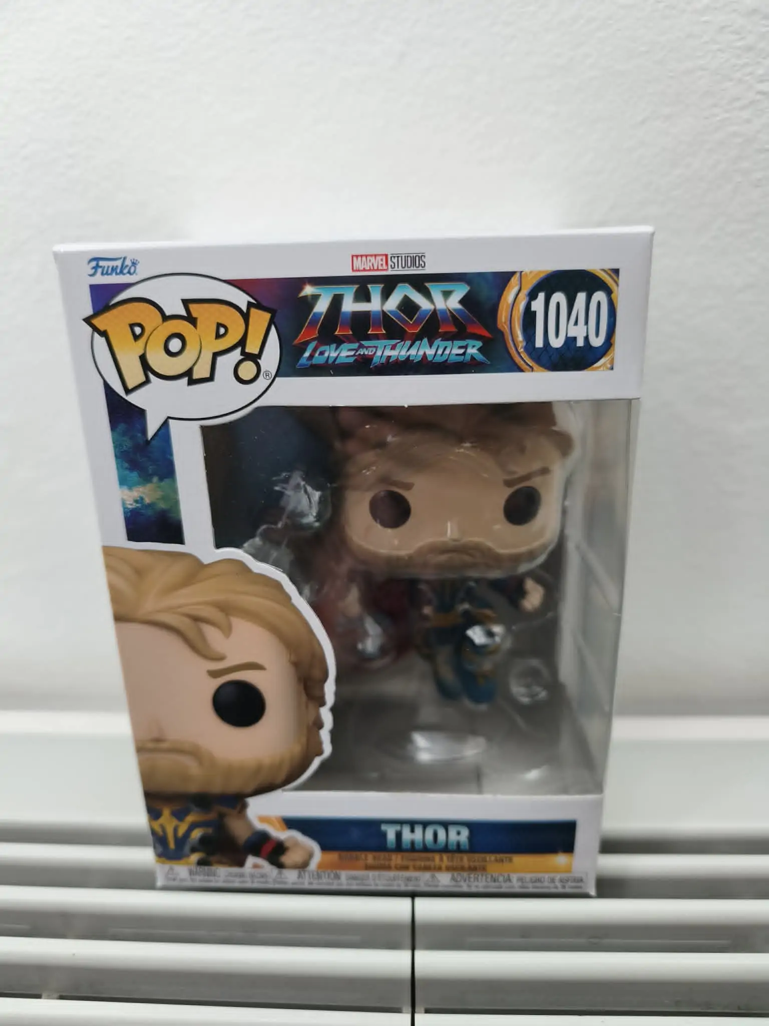 Thor: Love & Thunder POP! Vinilna Figura Thor 9 cm fotografija izdelka