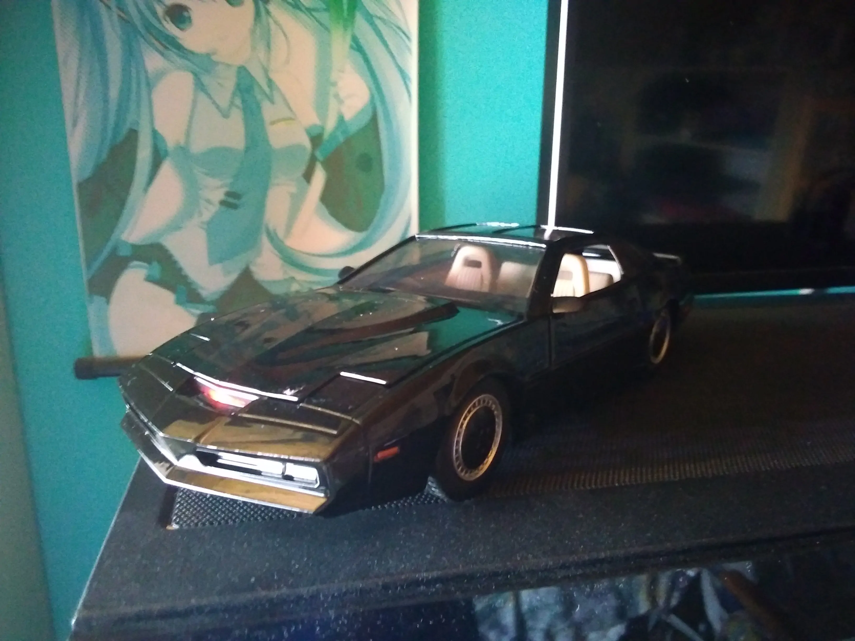Knight Rider Diecast model 1/24 1982 Pontiac Trans Am Try Me Kitt fotografija izdelka