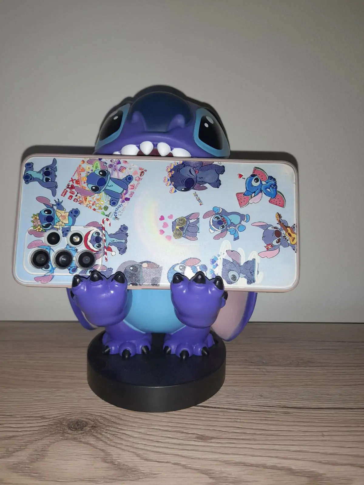 Lilo & Stitch Cable Guys Stojalo za polnjenje Smiley Stitch 21 cm fotografija izdelka