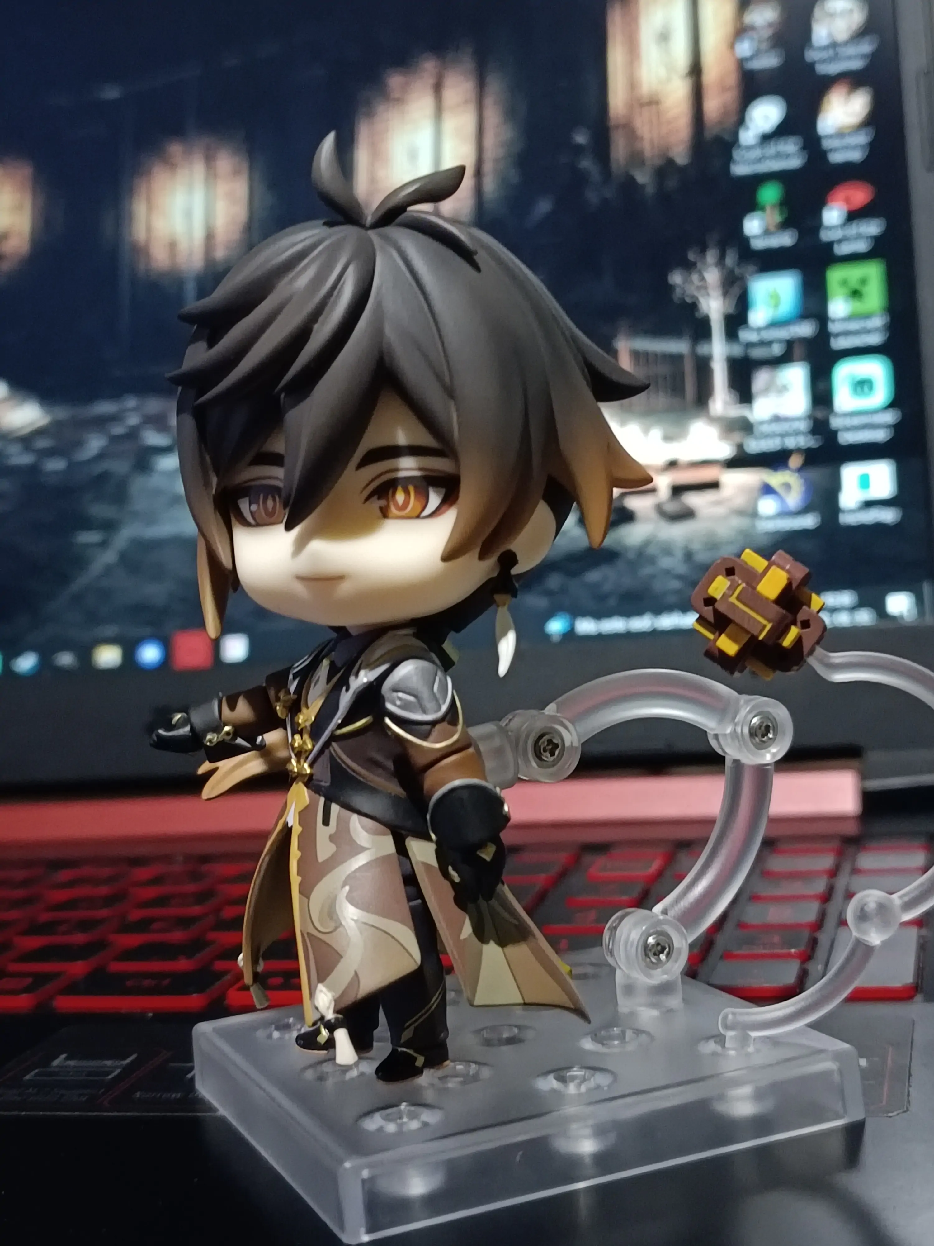 Genshin Impact Nendoroid akcijska figura Zhongli 10 cm fotografija izdelka