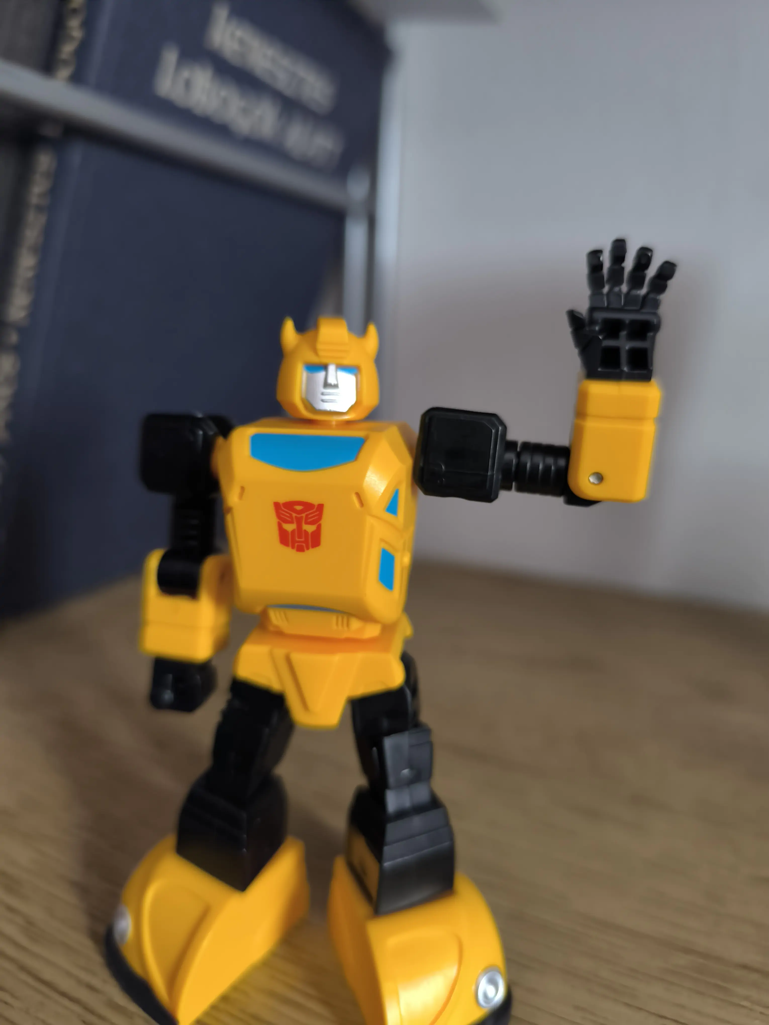 Transformers: Generation One AMK Mini Series Plastični Model Komplet Bumblebee 10 cm fotografija izdelka
