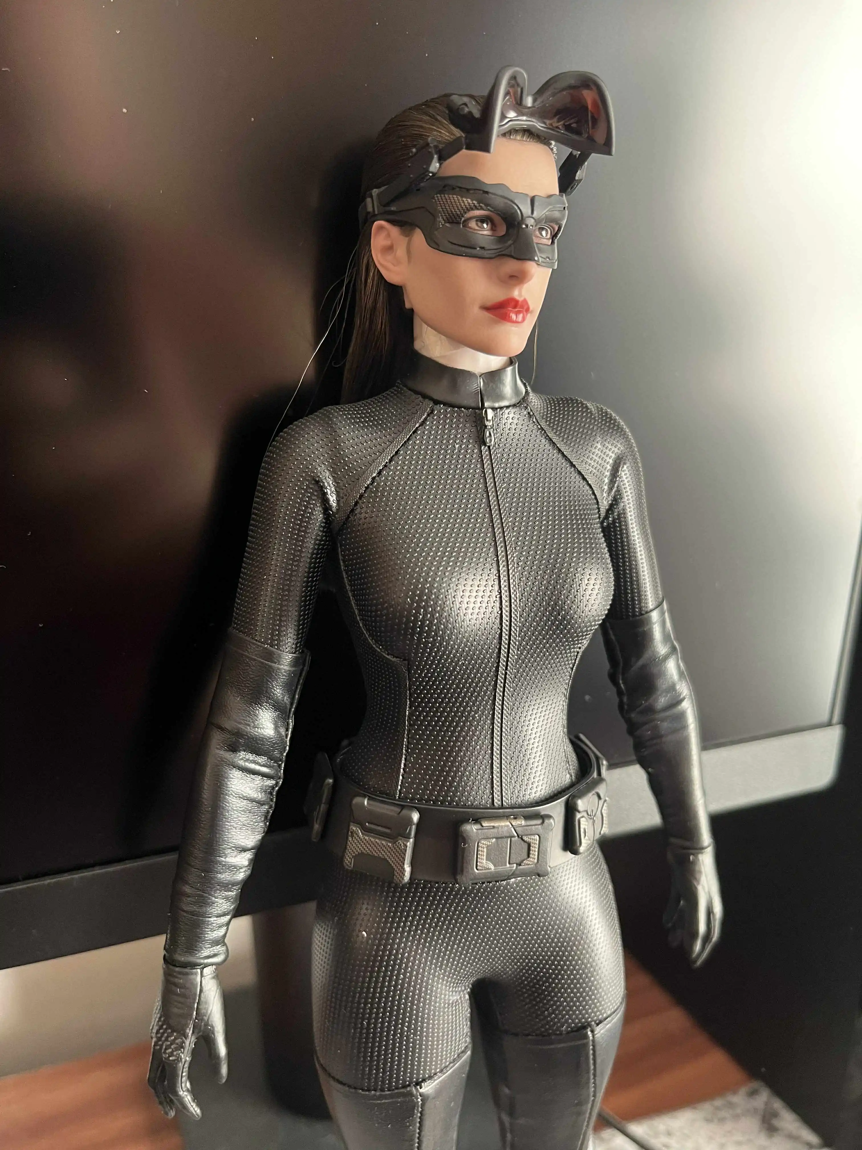 The Dark Knight Trilogy Movie Masterpiece akcijska figura 1/6 Catwoman 29 cm fotografija izdelka