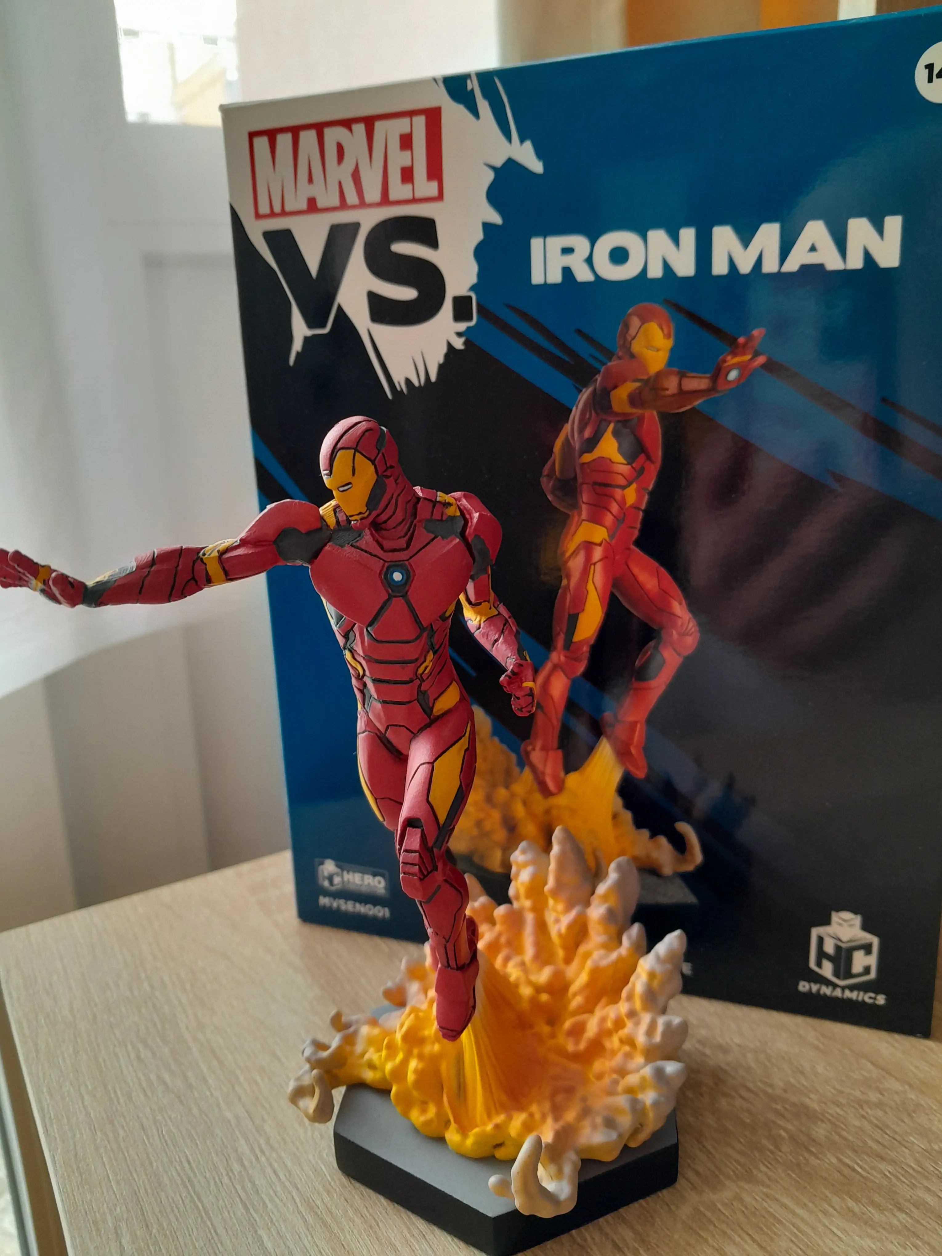 Marvel VS. Collection Kip 1/16 Iron Man 16 cm fotografija izdelka