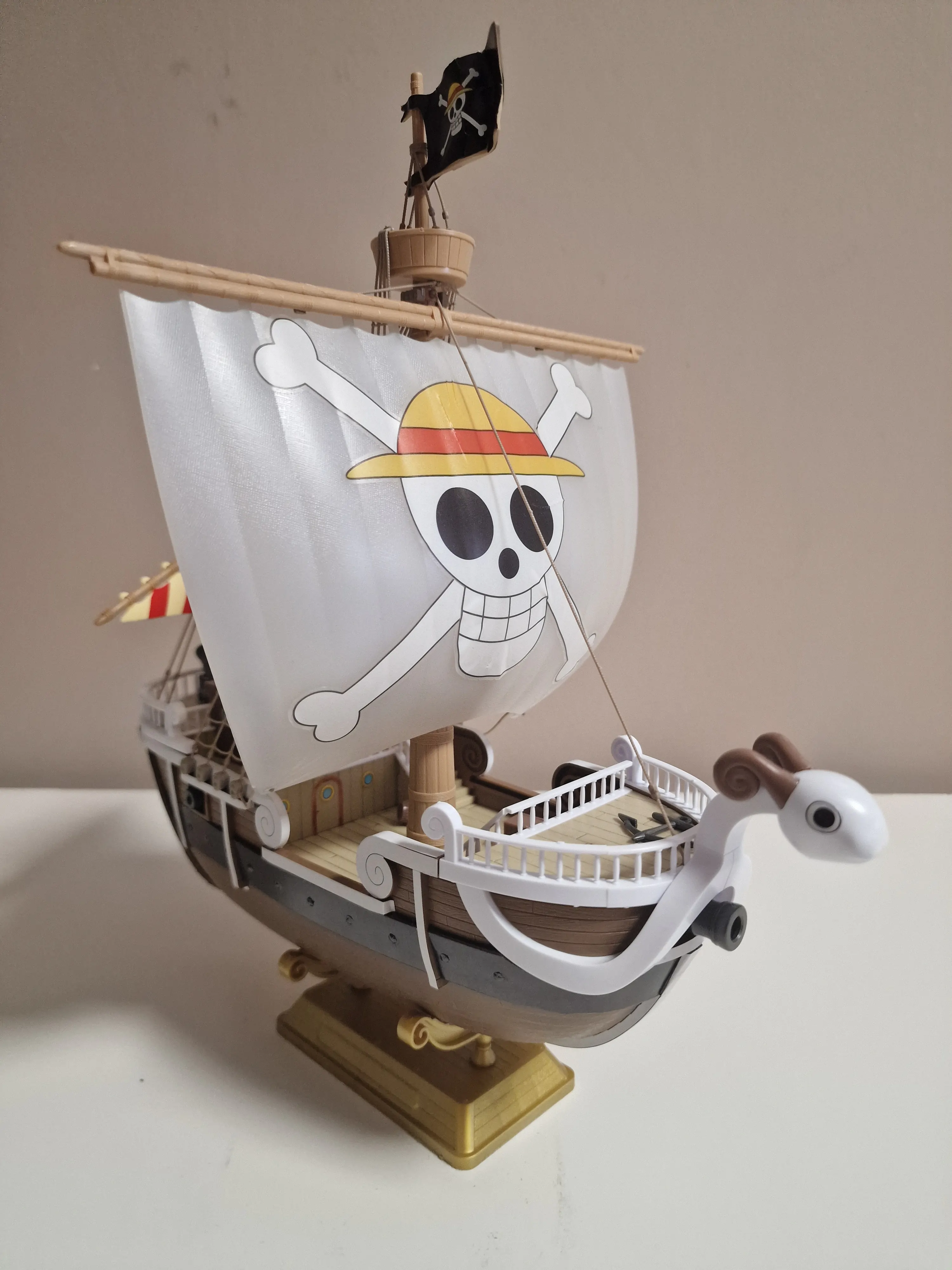 One Piece Going Merry Model komplet figura 30 cm fotografija izdelka