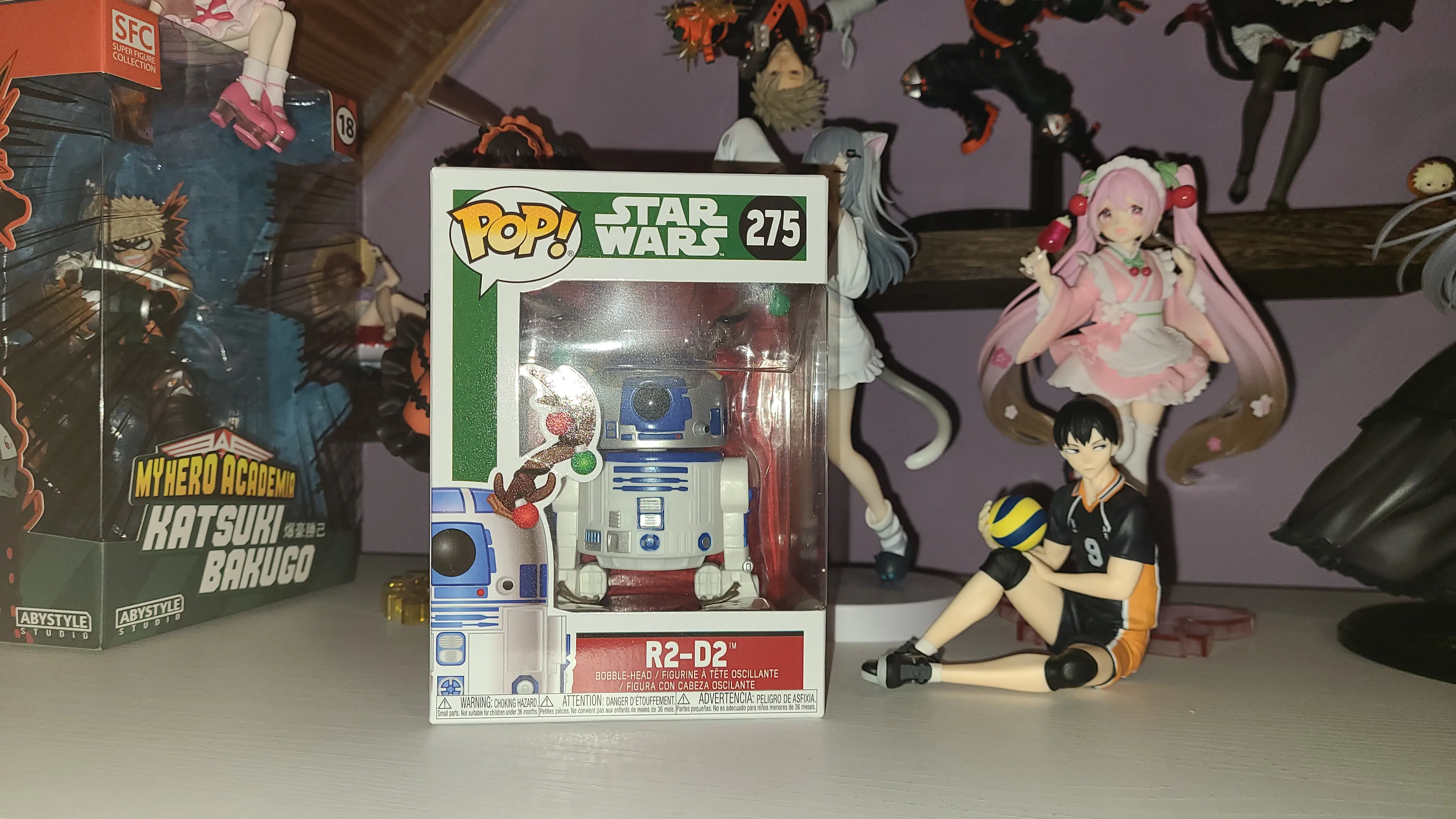 POP figura Star Wars Holiday R2-D2 z Rogovi fotografija izdelka