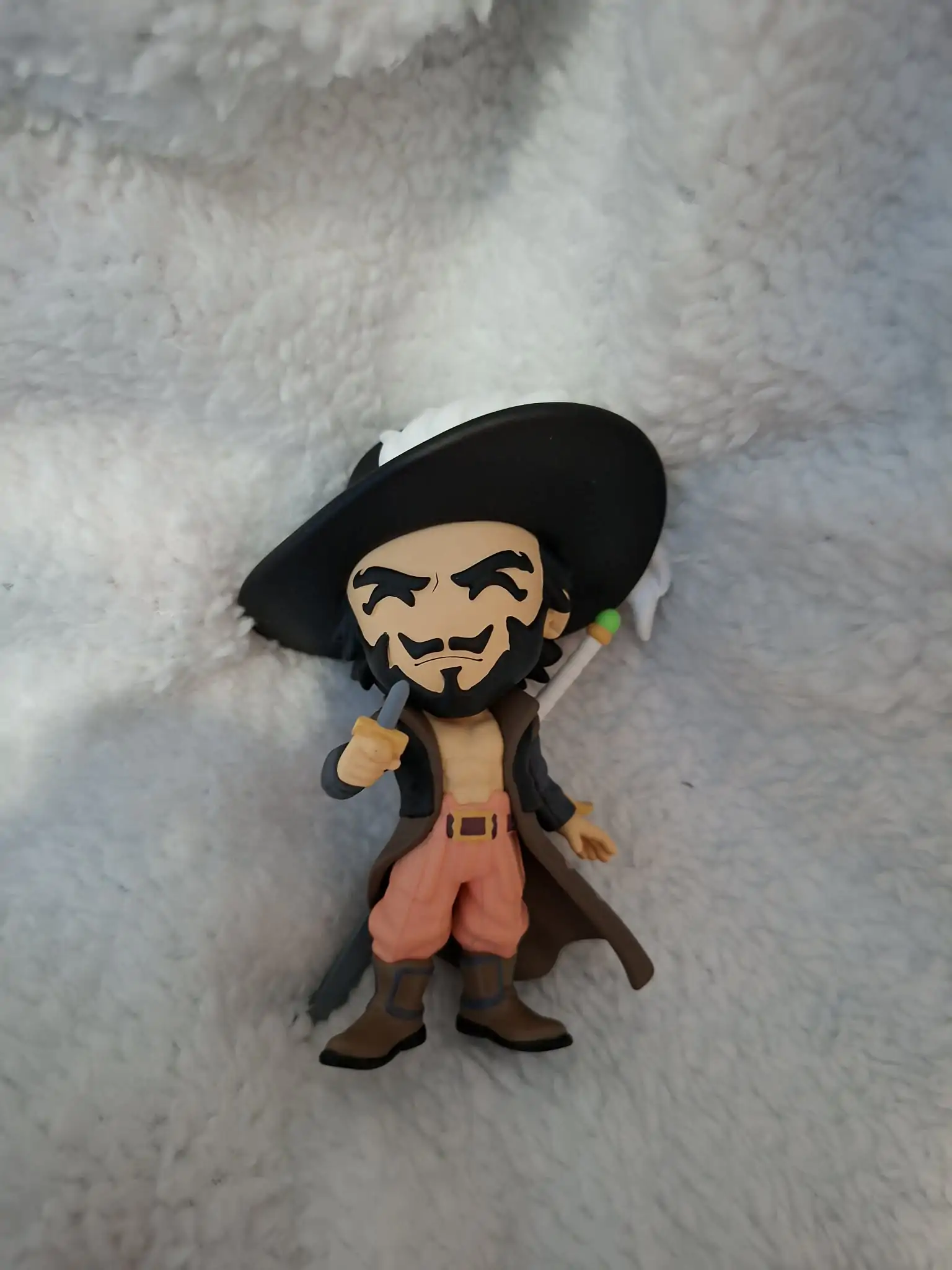 One Piece Vinilna Figura Mihawk 12 cm fotografija izdelka