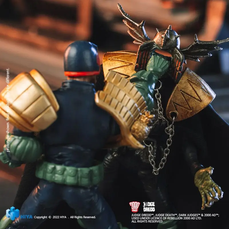 2000 AD Izjemna Mini Akcijska Figura 1/18 Judge Dredd Gaze Into The Fist of Dredd 10 cm fotografija izdelka