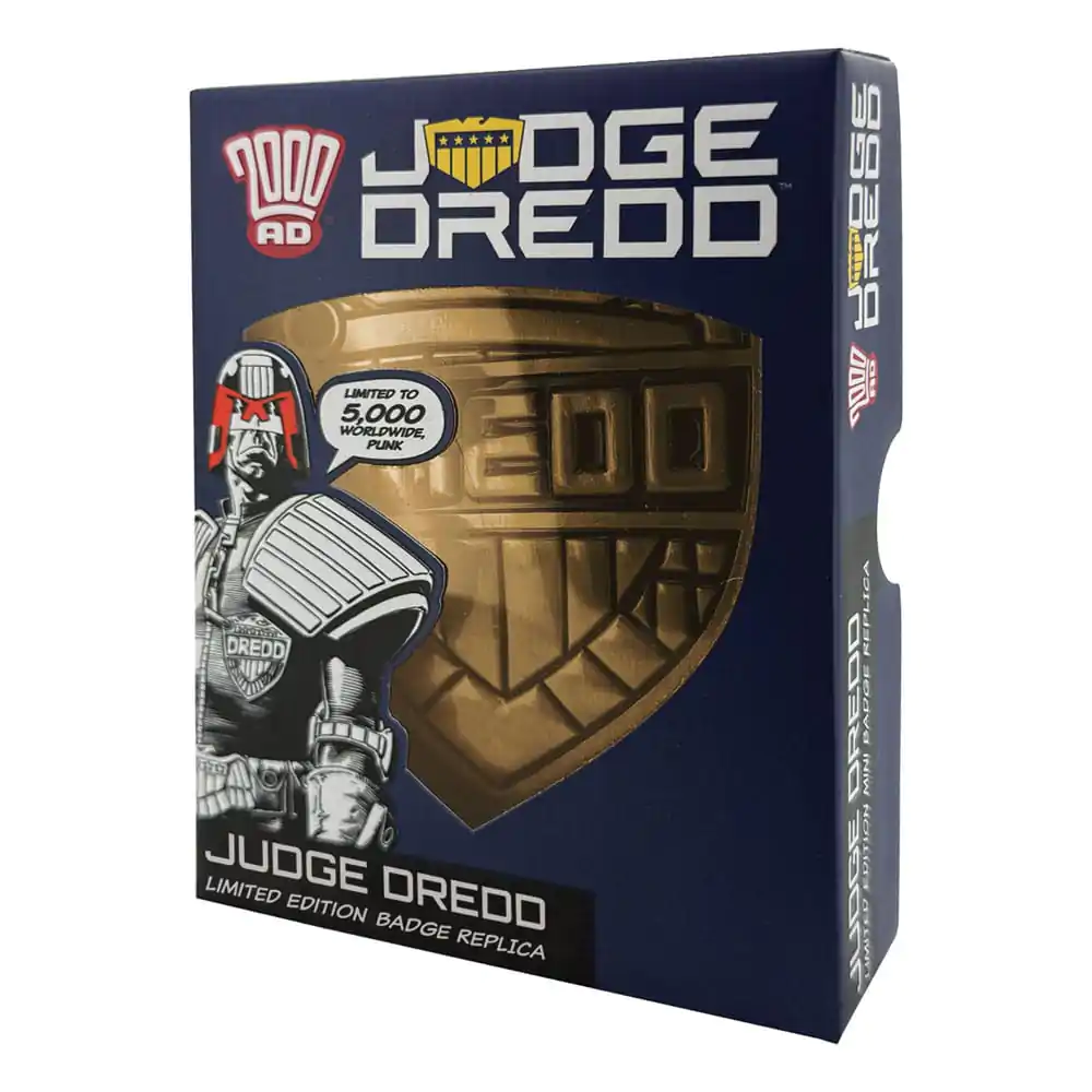 2000 AD Replica Judge Dredd značka omejena izdaja fotografija izdelka