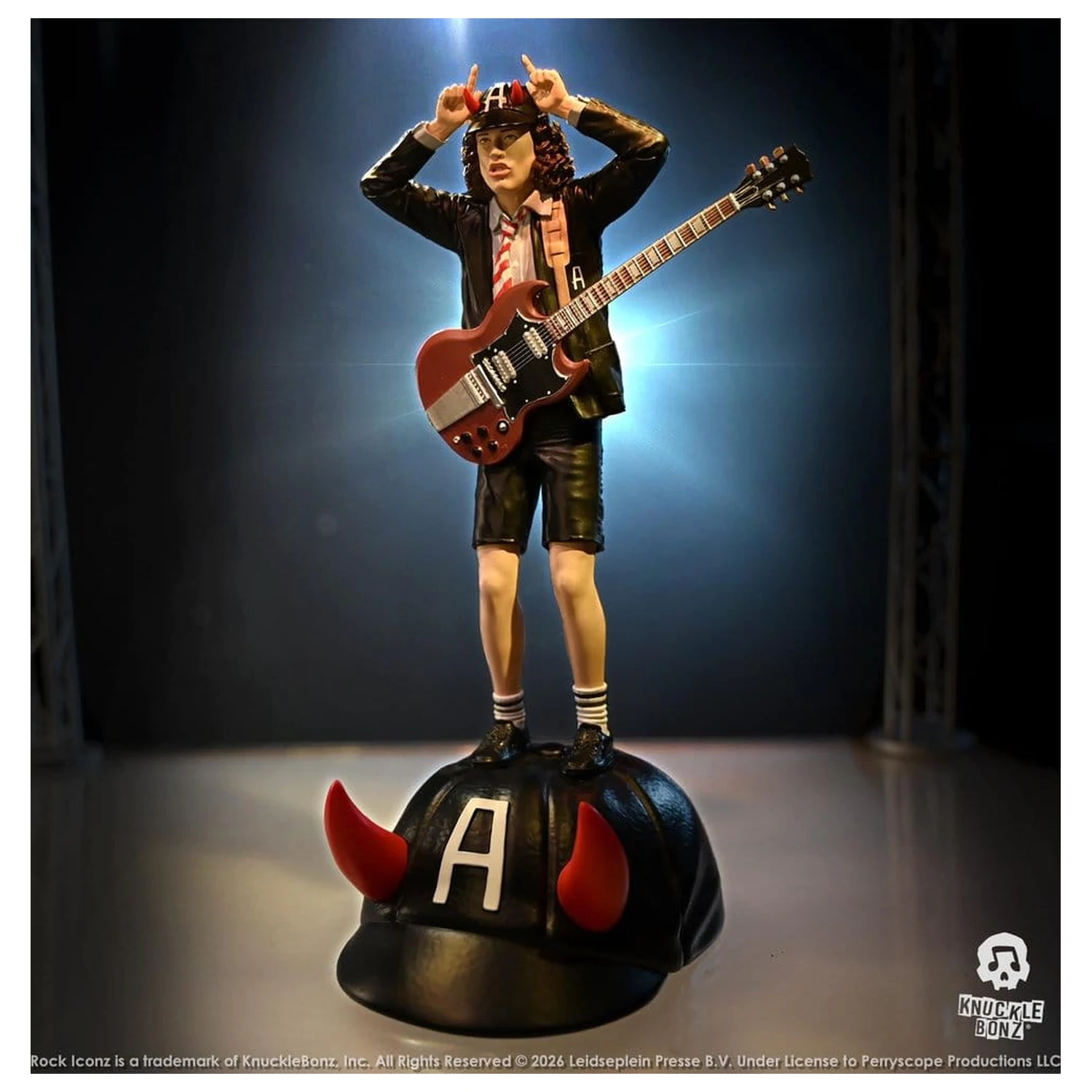 AC/DC Rock Iconz Figura Angus Young IV 23 cm fotografija izdelka