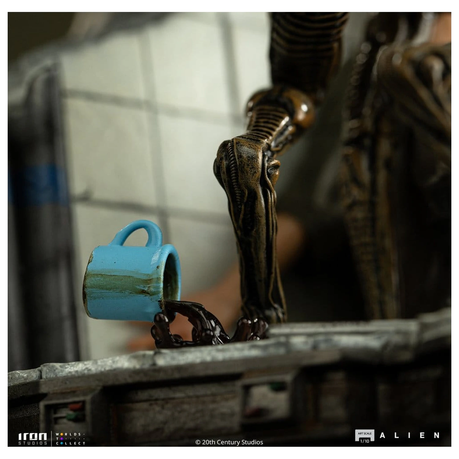 Alien 3 Art Scale Kip 1/10 Ellen Ripley in Dog Alien 23 cm fotografija izdelka