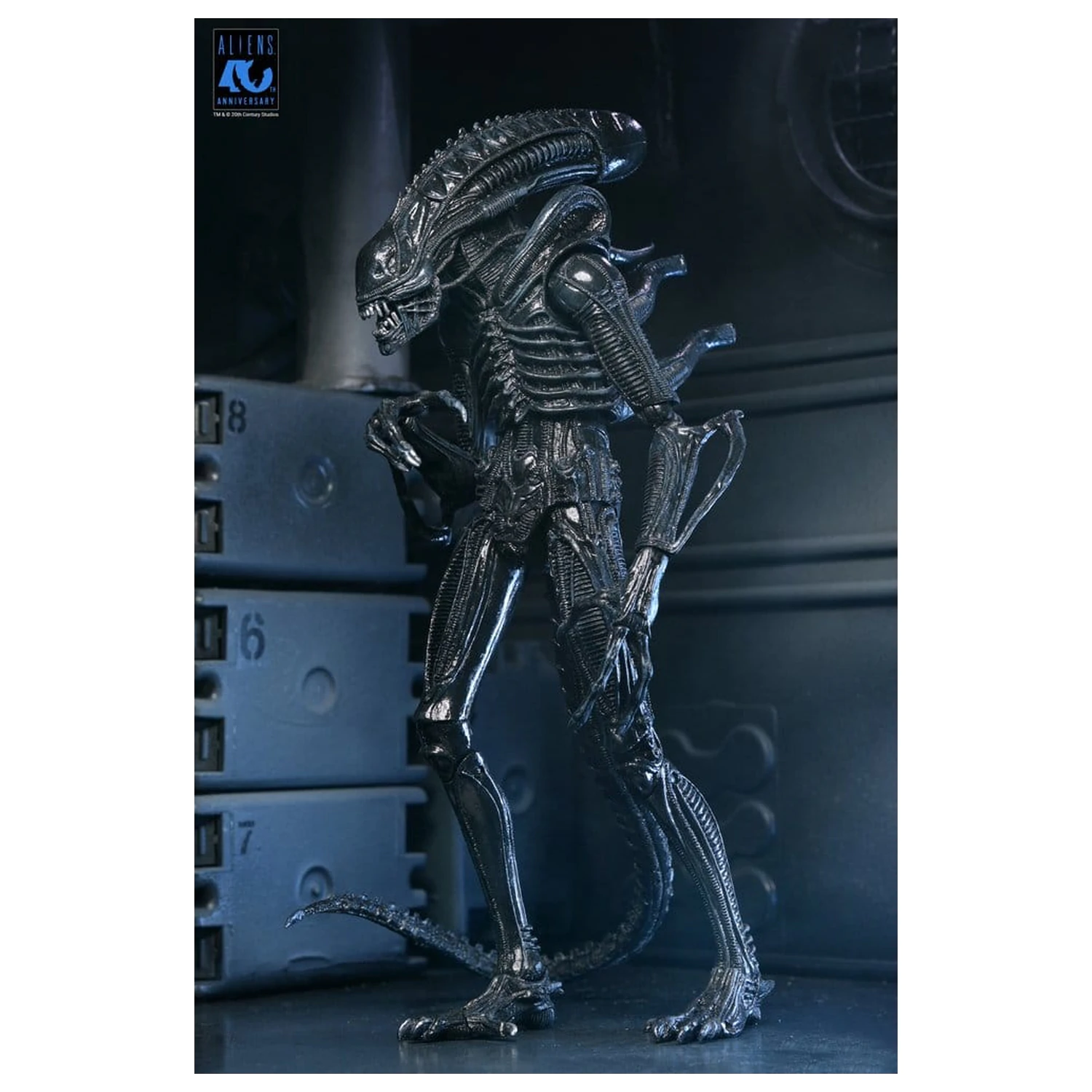 Aliens Ultimate Action Figure Warrior (1986) Xenomorph Black (40th Anniversary) 23 centimetrov fotografija izdelka