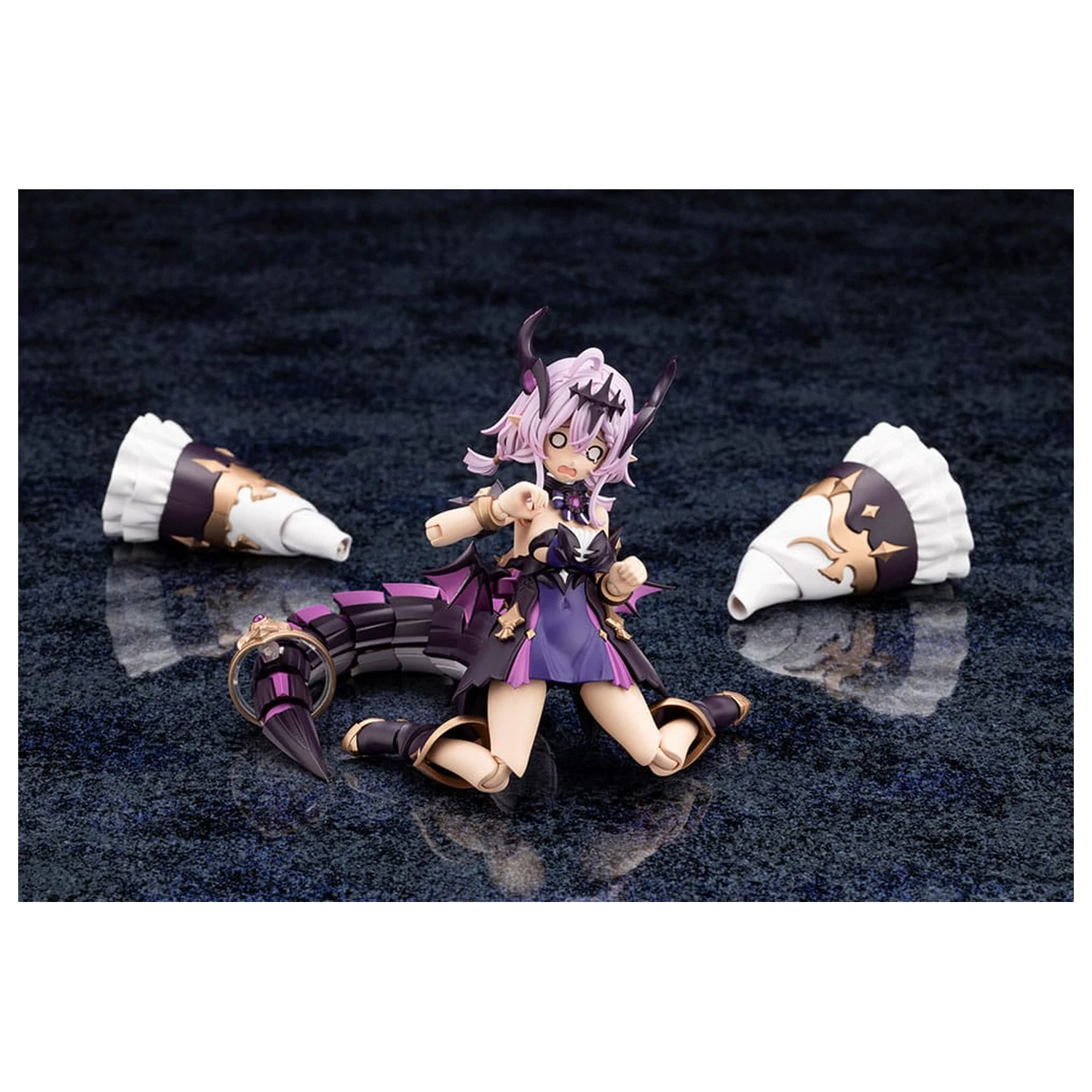 Arcanadea Komplet plastičnega modela GII 13 cm fotografija izdelka