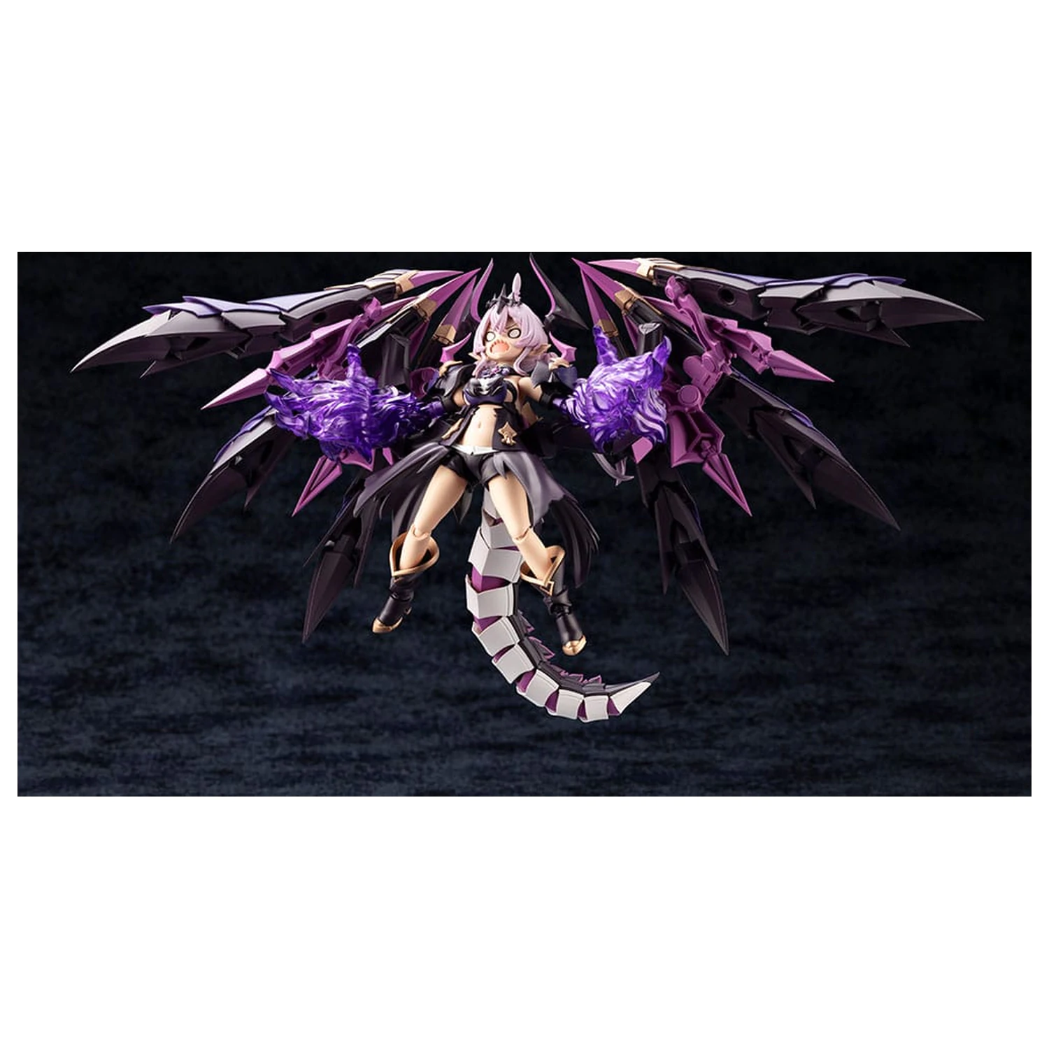 Arcanadea Komplet plastičnega modela GII 13 cm fotografija izdelka