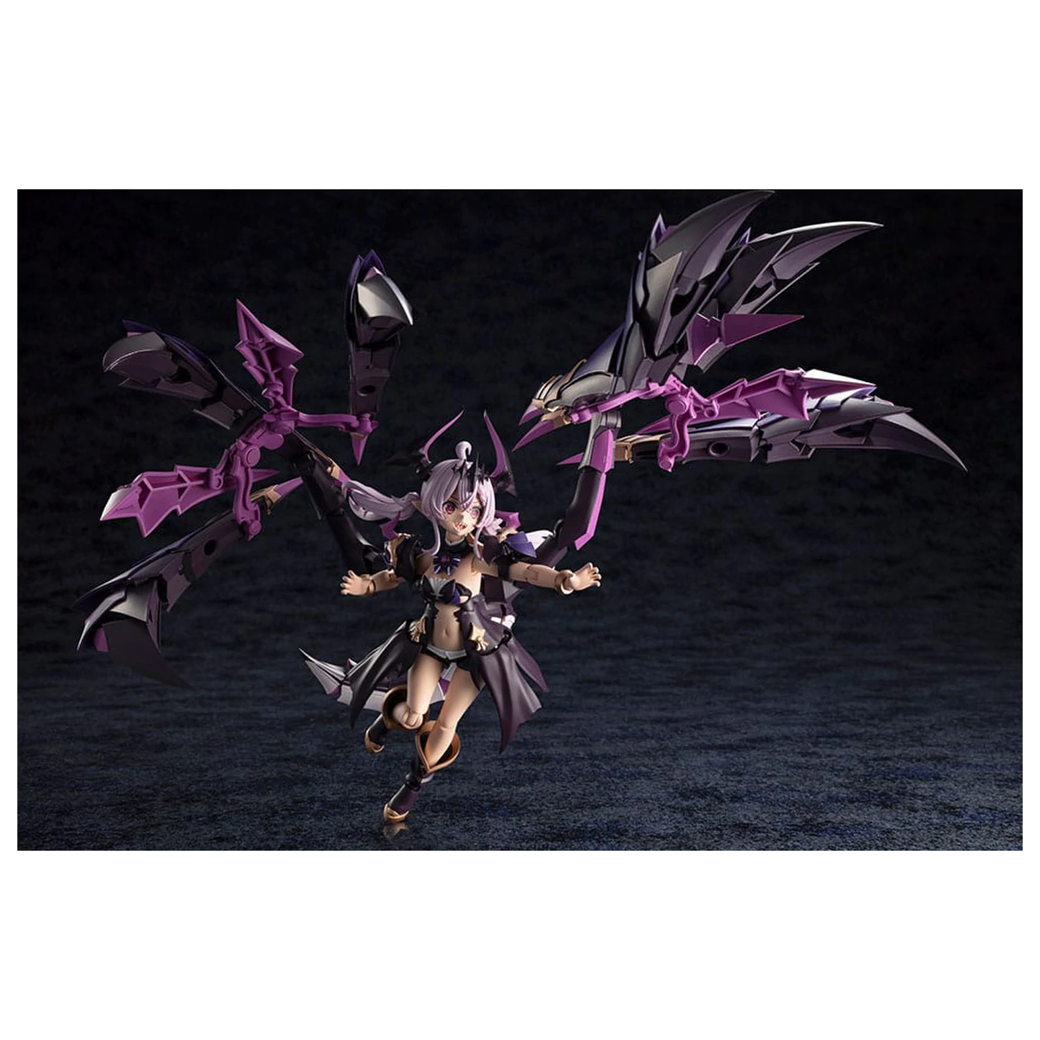 Arcanadea Komplet plastičnega modela GII 13 cm fotografija izdelka