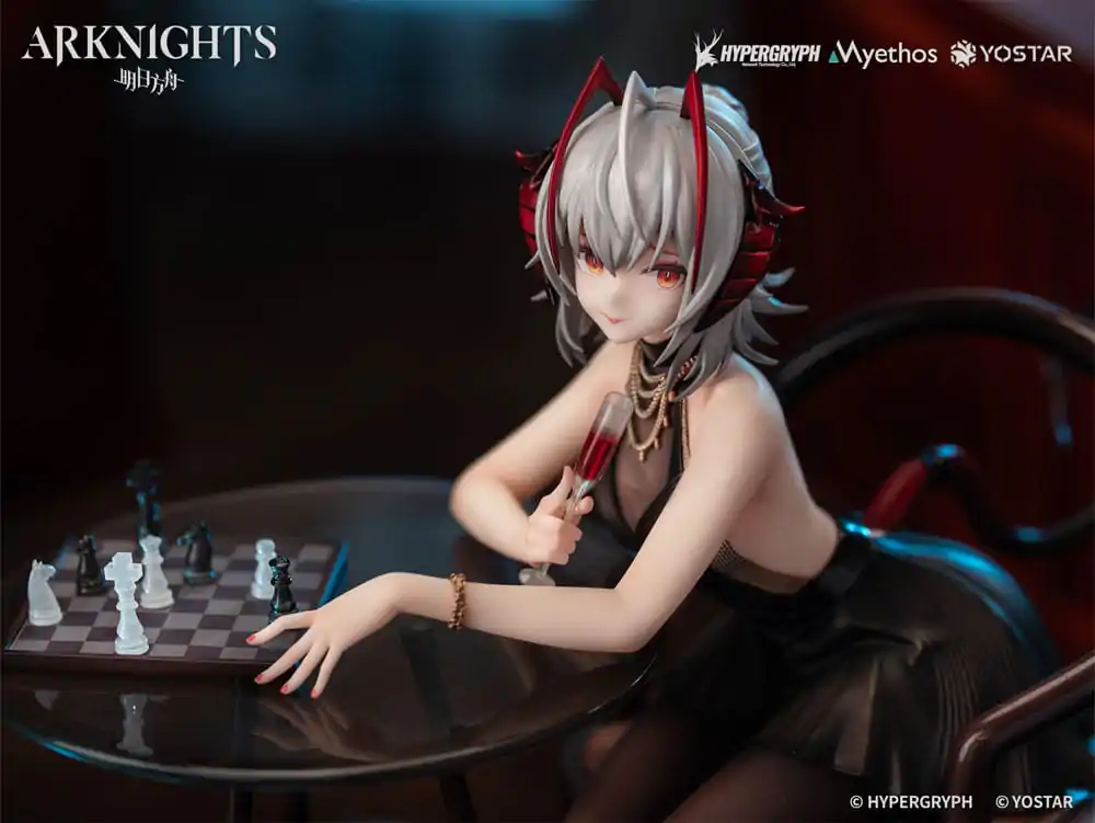 Arknights PVC kip 1/7 W: Formal Dress Ver. 19 cm fotografija izdelka