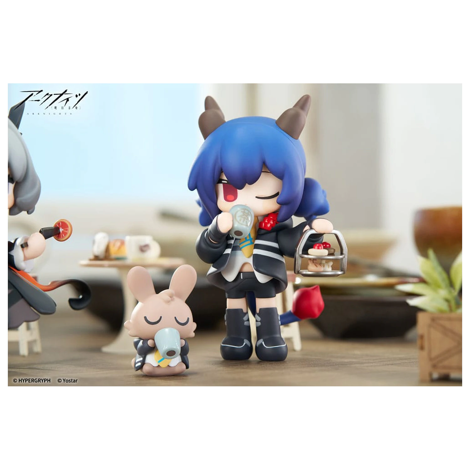 Arknights Would You Like A Dessert? Mini serija PVC kip Ch'en 11 cm fotografija izdelka