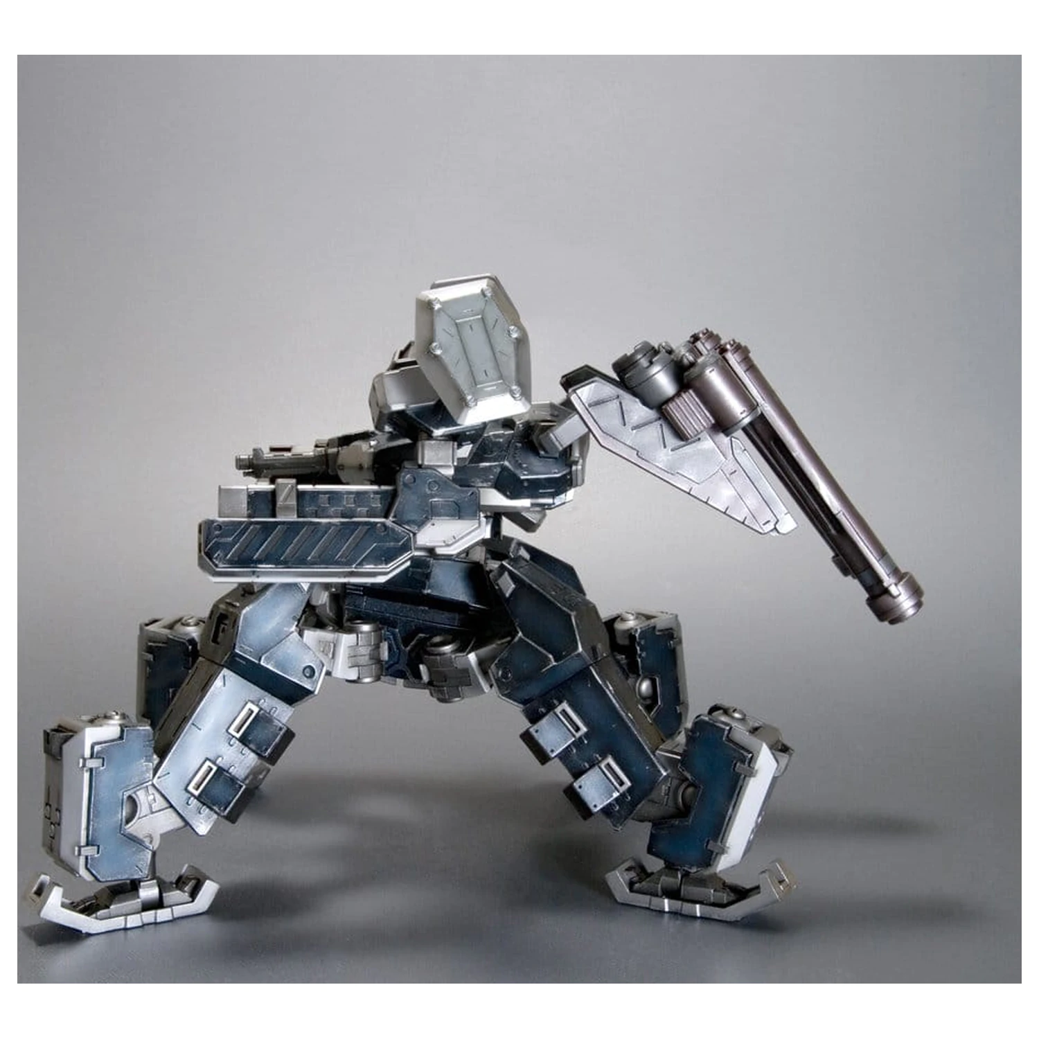 Armored Core plastični modelarski komplet 1/72 CREST CR-C75U2 DELTA Ver. 16 cm fotografija izdelka