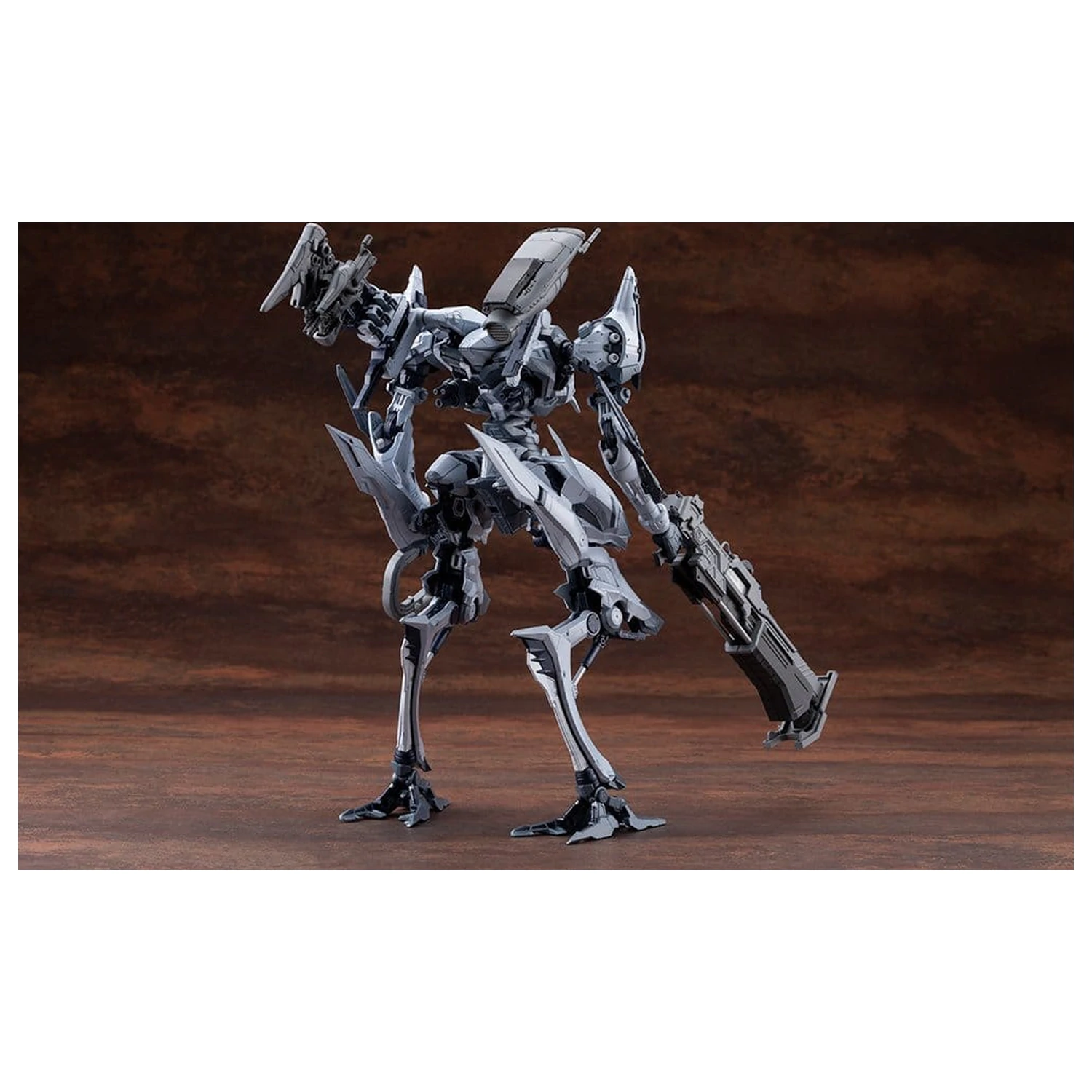 Armored Core V.I.O.S. Plastic Model Kit Schneider Nachtreihe/40E Close-Quarters Assault Type 27 cm fotografija izdelka