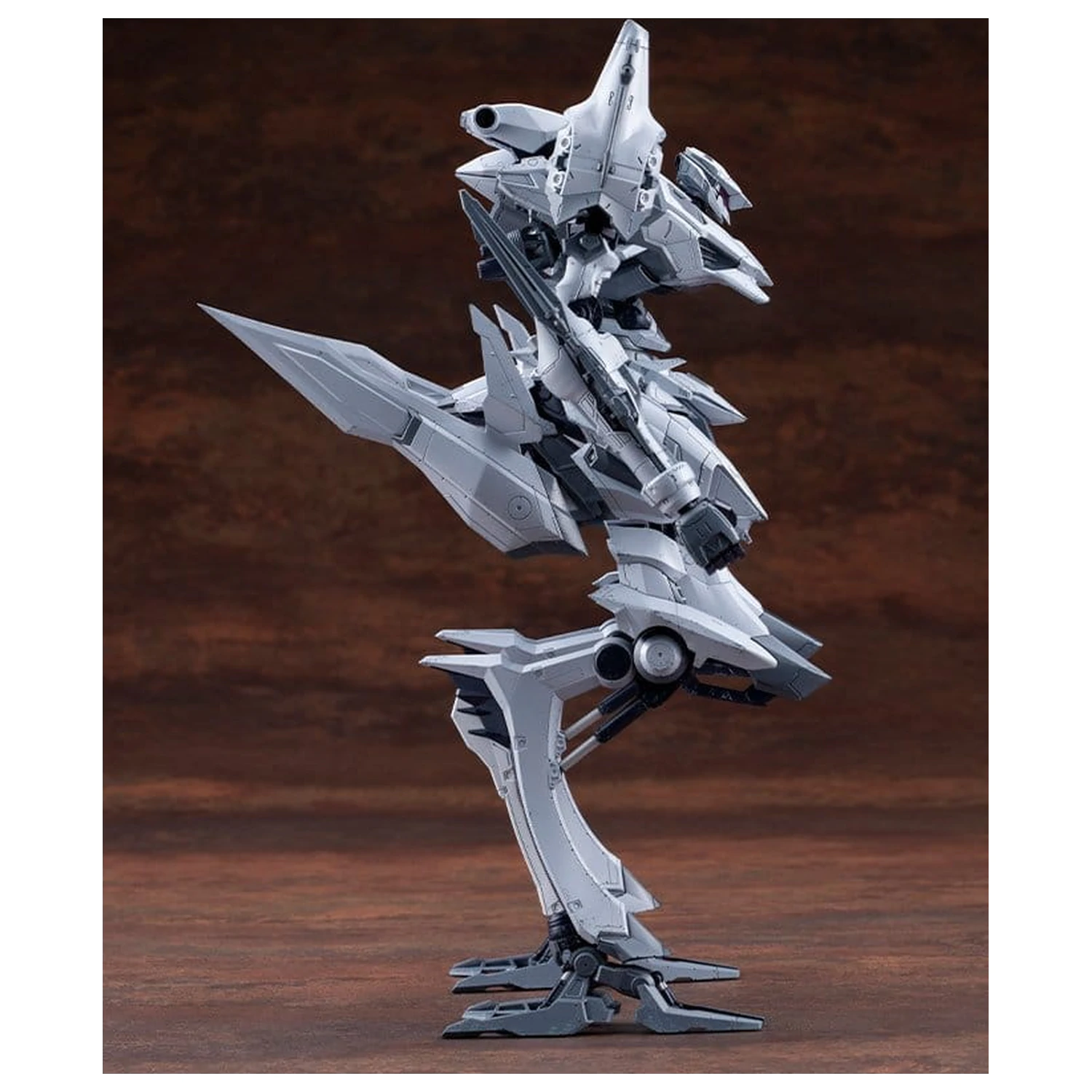 Armored Core V.I.O.S. Plastic Model Kit Schneider Nachtreihe/40E Close-Quarters Assault Type 27 cm fotografija izdelka