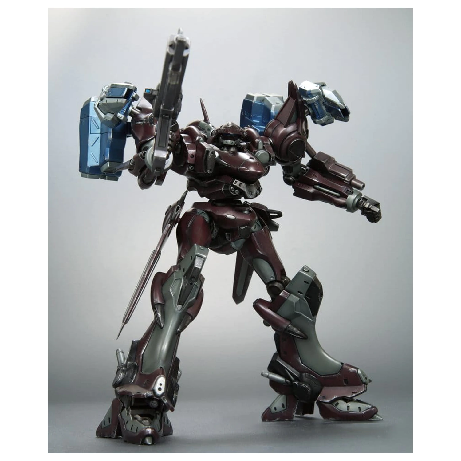 Armored Core V.I. (Variable Infinity) Series Plastični model kit 1/72 Mirage C02-Uranus 16 cm fotografija izdelka