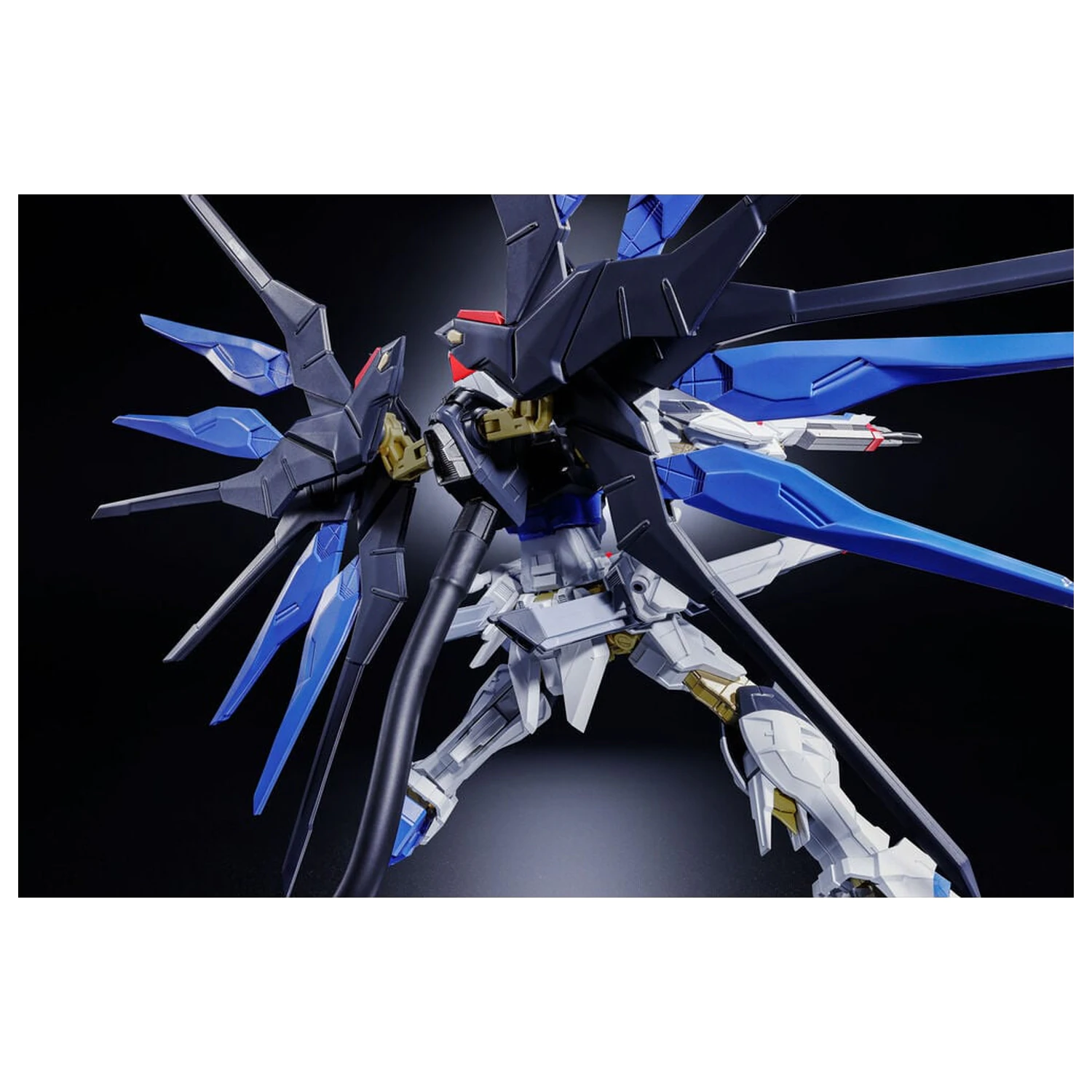 Asolute Act Strike Freedom Gundam figura 18.5cm fotografija izdelka