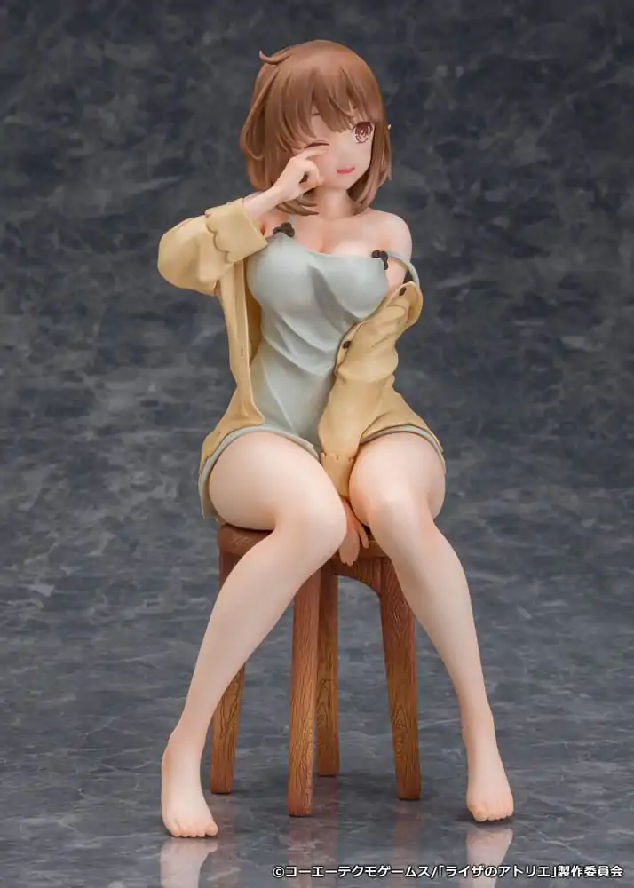 Atelier Ryza: Ever Darkness & the Secret Hideout PVC Kip 1/7 Reisalin Stout Nightclothes Ver. 19 cm fotografija izdelka