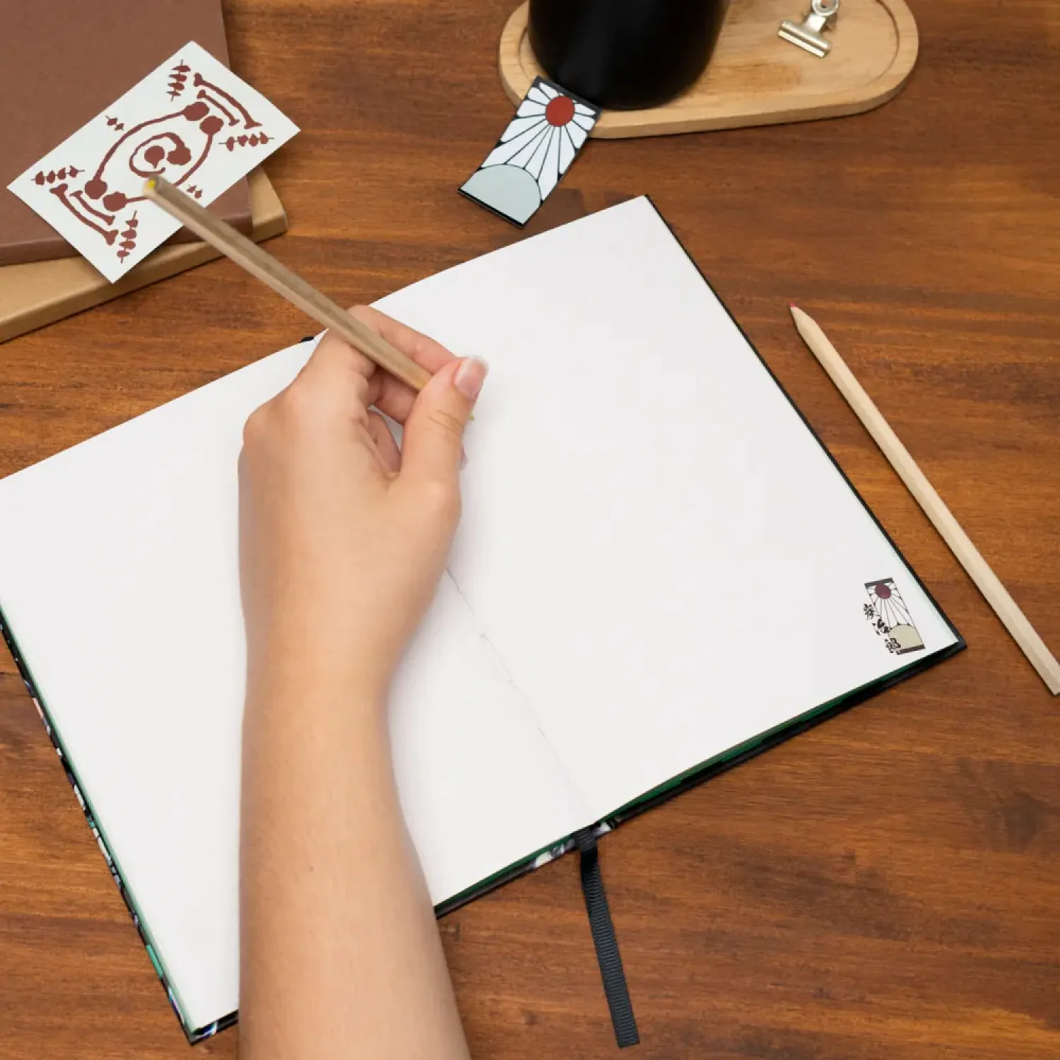 Demon Slayer Kimetsu no Yaiba A5 premium beležka fotografija izdelka