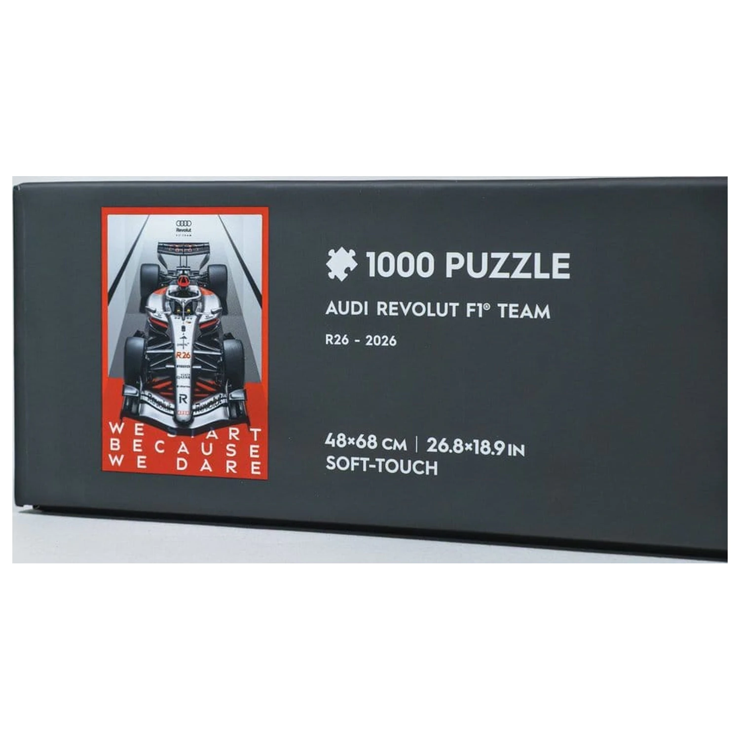 Audi Revolut F1 Team Puzzle R26 2026 (1000 kosov) 48 x 68 cm fotografija izdelka