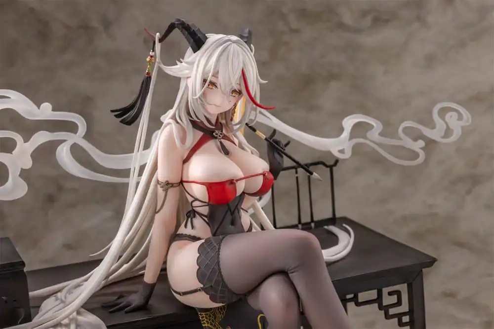 Azur Lane PVC Kip 1/6 Agir Golden Dragon Among Auspicious Clouds Ver. 22 cm fotografija izdelka