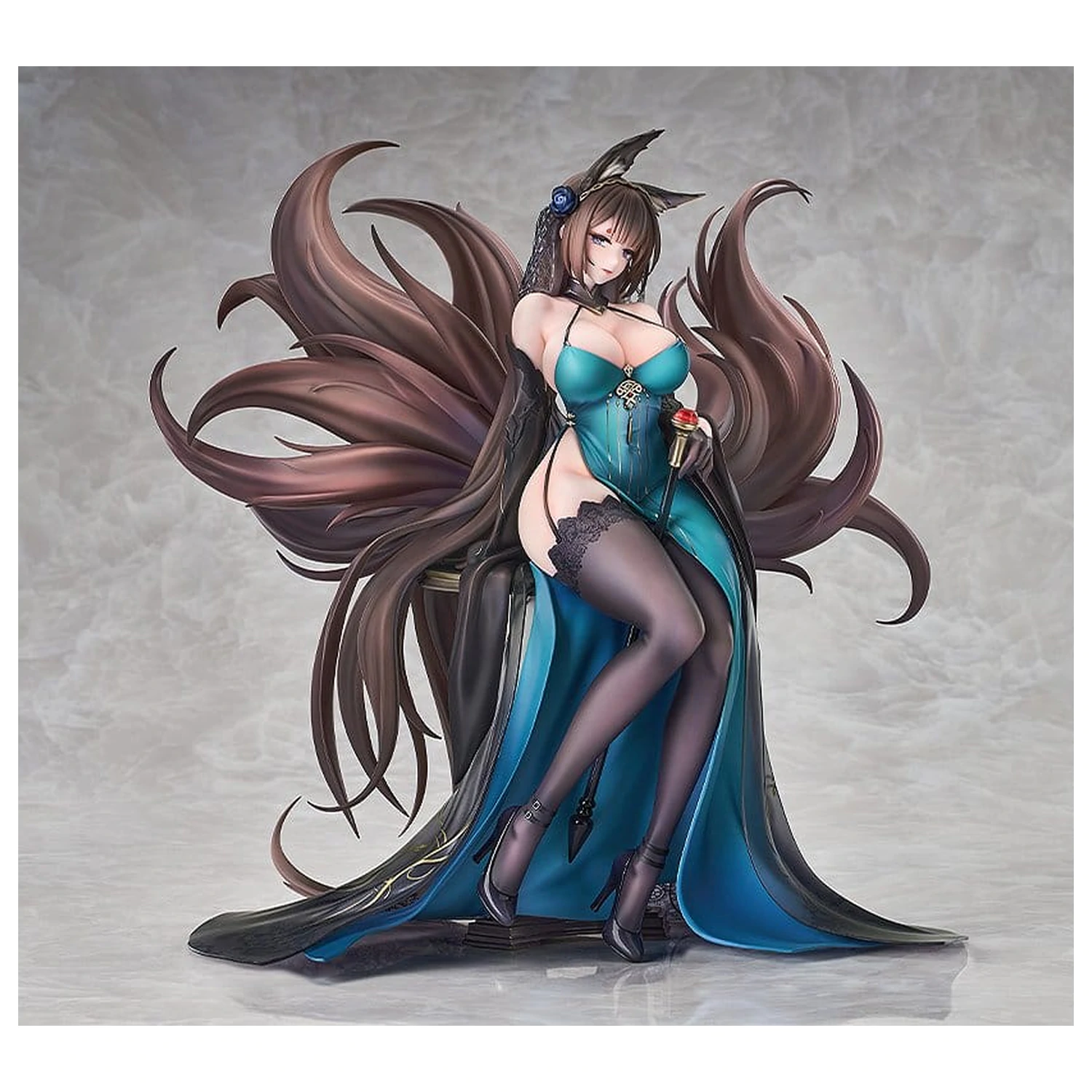 Azur Lane PVC kip 1/7 Amagi: Throne of Fallen Petals Ver. 27 cm fotografija izdelka