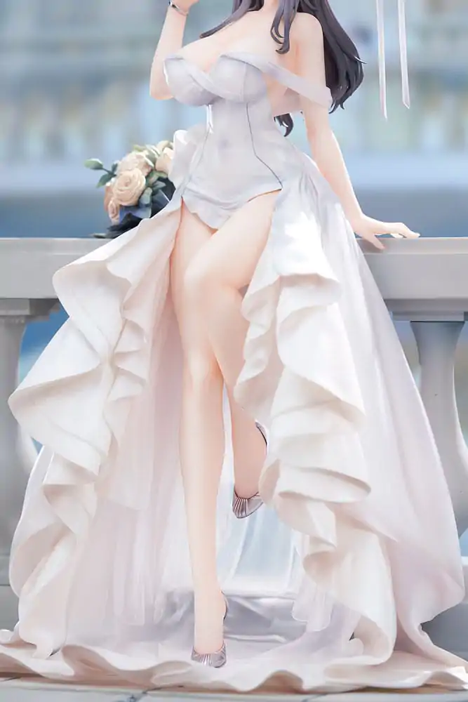 Azur Lane PVC Kip 1/7 Charybdis Brilliant Belle Ver. 27 cm fotografija izdelka