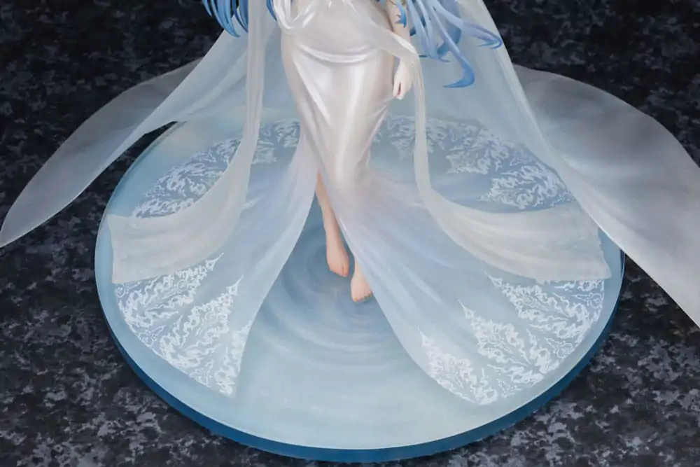 Azur Lane PVC kip 1/7 Helena Miracle in White Ver. 27 cm fotografija izdelka