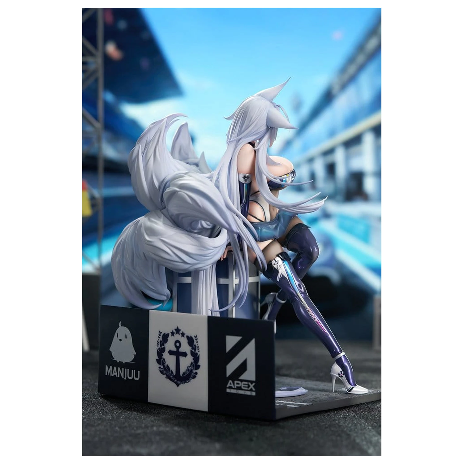 Azur Lane PVC figura 1/7 Shinano Moonlit Chrome Ver. Akrilna posebna izdaja s stojalom 25 cm fotografija izdelka