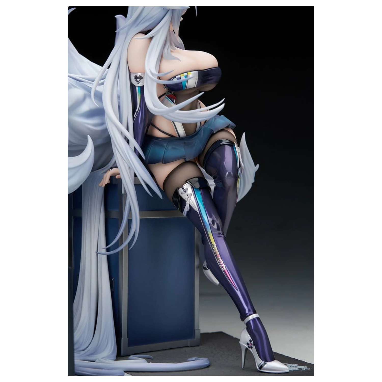 Azur Lane PVC figura 1/7 Shinano Moonlit Chrome Ver. 25 cm fotografija izdelka