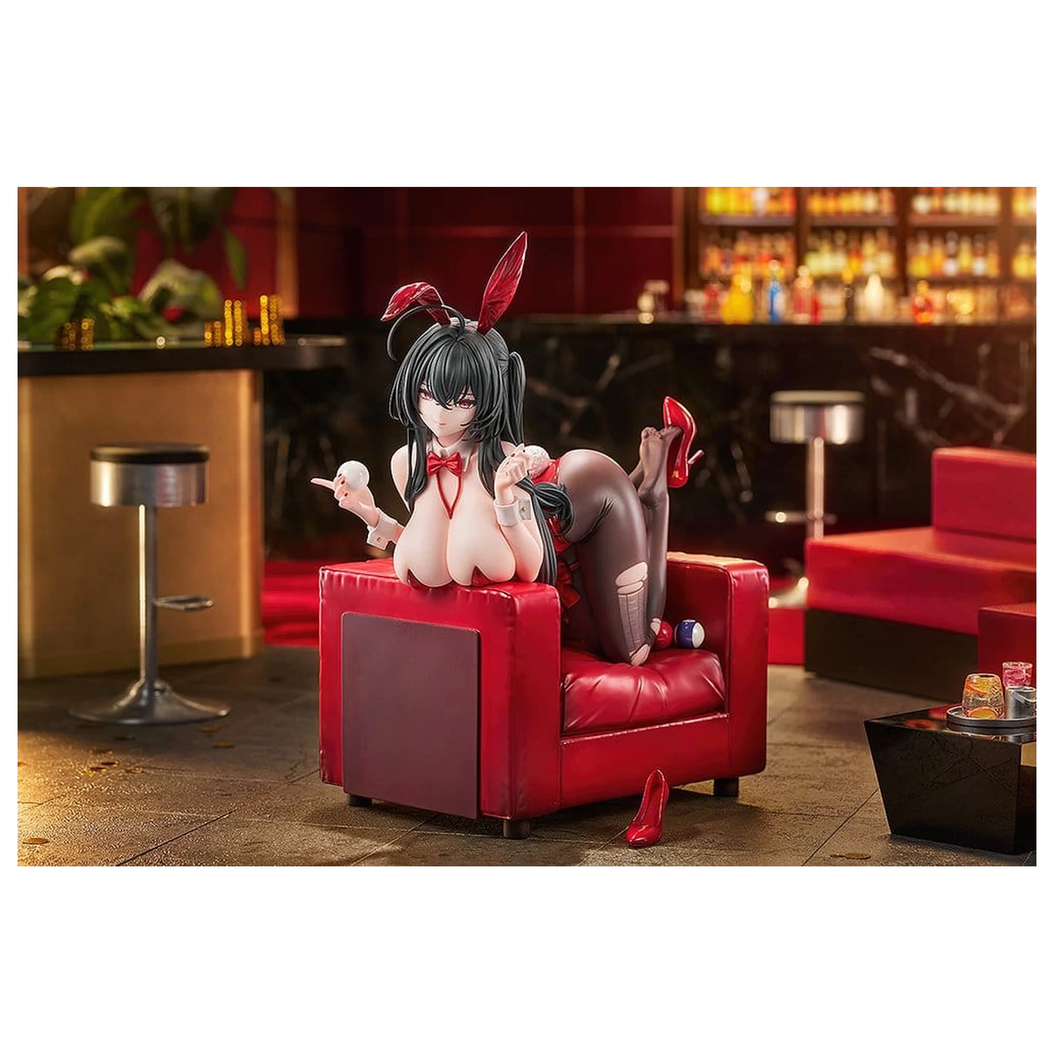 Azur Lane PVC figura 1/7 Taihou: Fun on the Baize - Illustration Ver. 22 cm fotografija izdelka