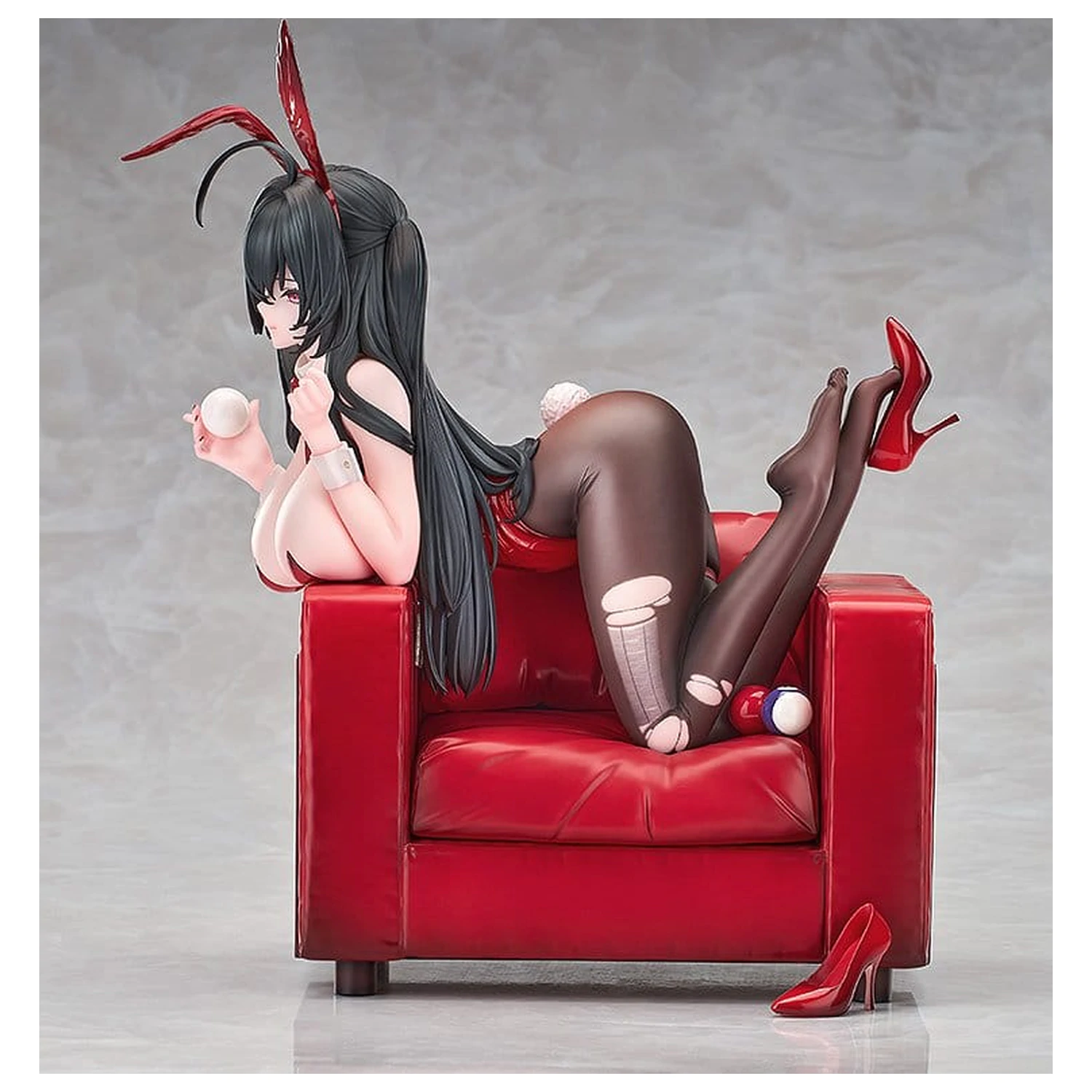 Azur Lane PVC figura 1/7 Taihou: Fun on the Baize - Illustration Ver. 22 cm fotografija izdelka