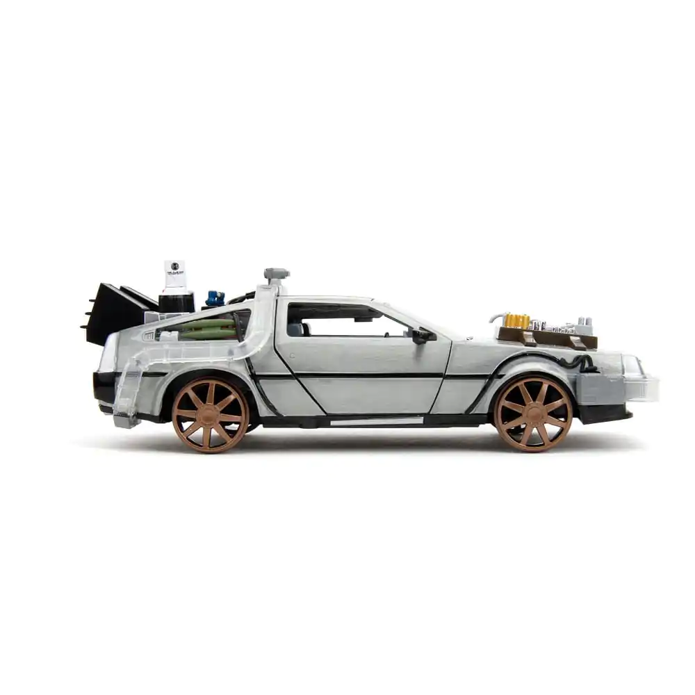 Back to the Future III Hollywood Rides Diecast Model 1/24 DeLorean Time Machine železniška kolesa (Railroad Wheels) fotografija izdelka