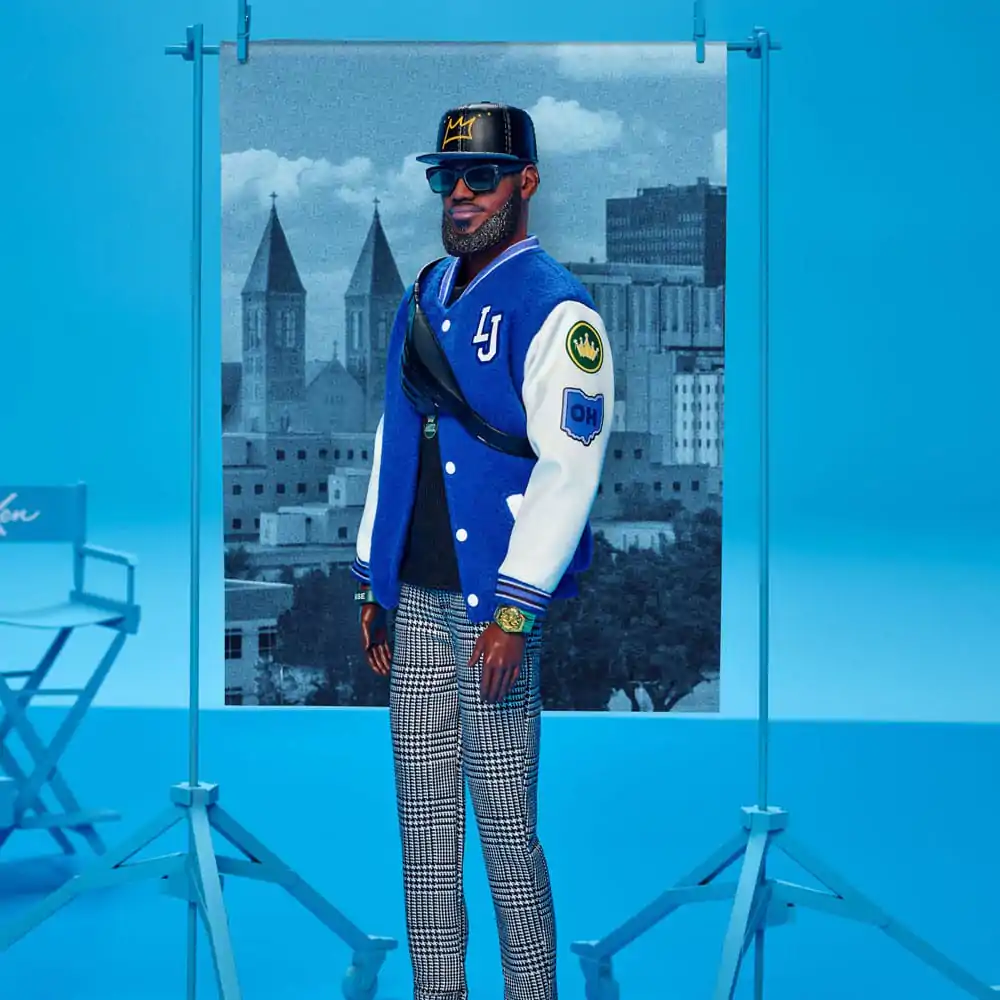 Barbie Signature Punčka Fashion Kenbassador Lebron James fotografija izdelka