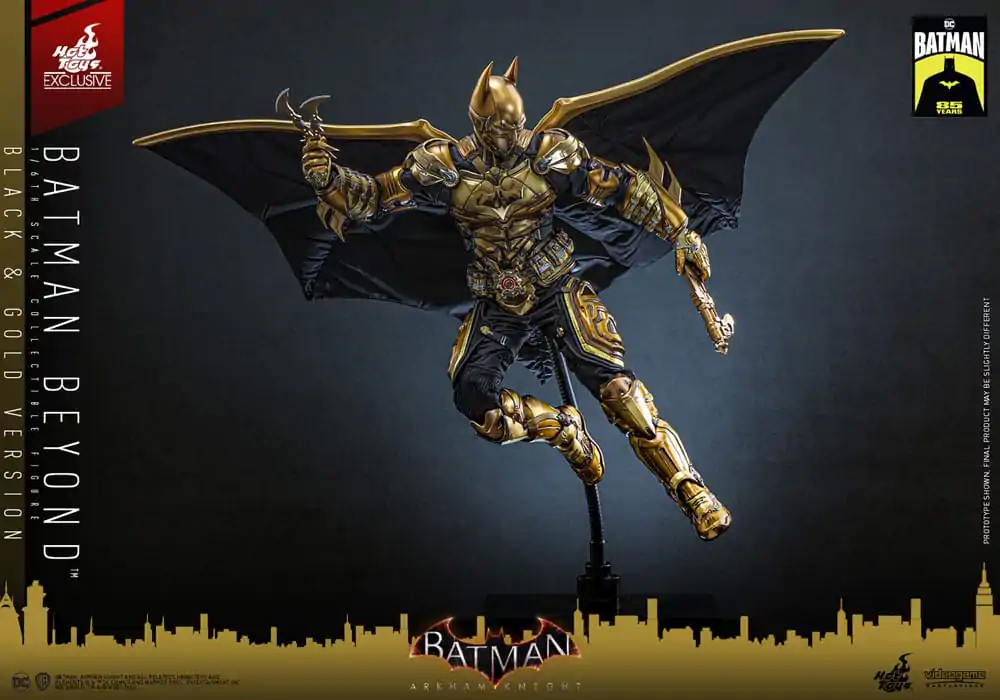 Batman: Arkham Knight Zberateľská Akčná Figúrka 1/6 Batman Beyond (Black & Gold Version) 32 cm fotografija izdelka