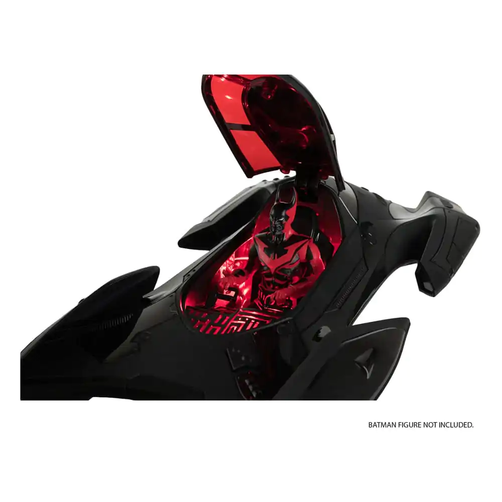 Batman Beyond DC Multiverse Vozilo Batmobil (Gold Label) 53 cm fotografija izdelka