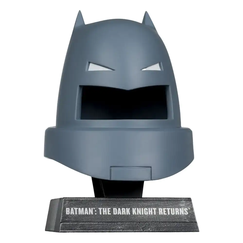 Batman DC Direct Mini Replika 1/3 Armoured Batman Cowl (Dark Knight Returns) 18 cm fotografija izdelka
