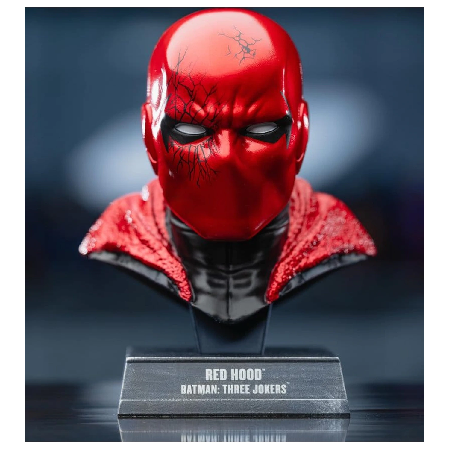 Batman DC Direct Mini-Replica 1/3 Red Hood Maska (Batman: Three Jokers) (Chase) 23 cm fotografija izdelka
