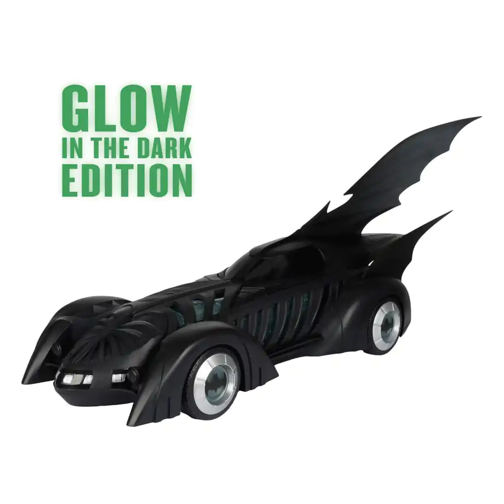 Batman Forever DC Multiverse Vozilo Batmobile Različica, ki se sveti v temi (Gold Label) 79 cm fotografija izdelka