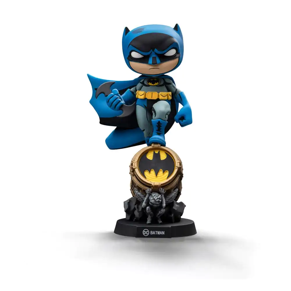 Batman Mini Co. PVC figura Batman na Bat-Signal (Blue Variant) 19 cm fotografija izdelka