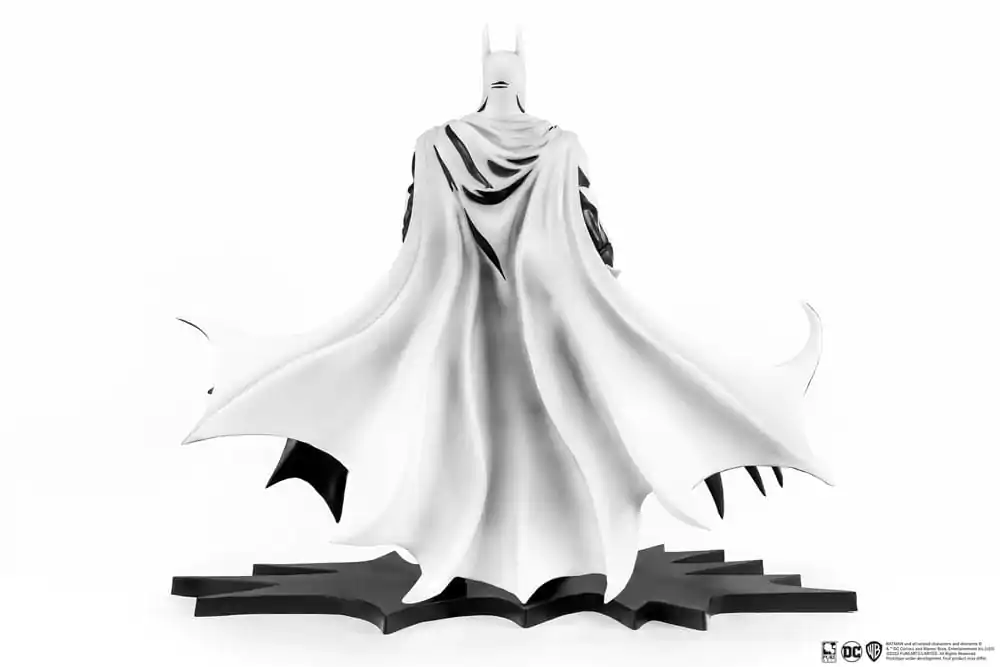 Batman PX PVC Kip 1/8 SDCC 2024 Batman Black & White Version 27 cm fotografija izdelka